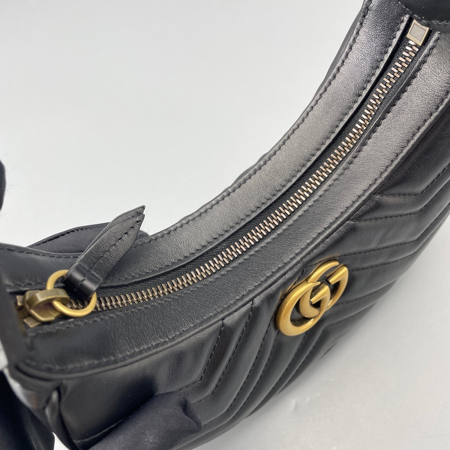 Gucci - Marmont Crescent Bag - Leather - Black - (mini)