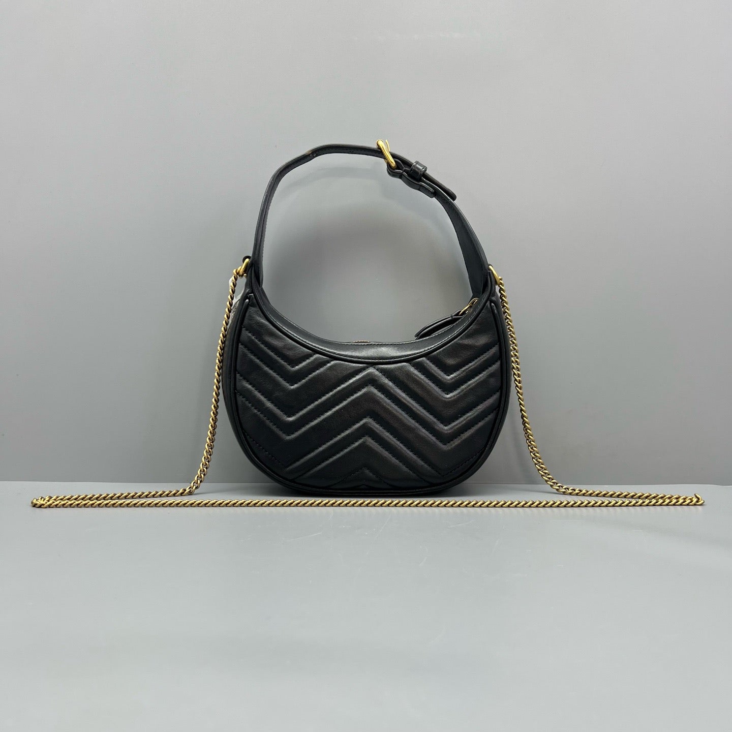 Gucci - Marmont Crescent Shoulder Bag - Leather - Black - (mini)