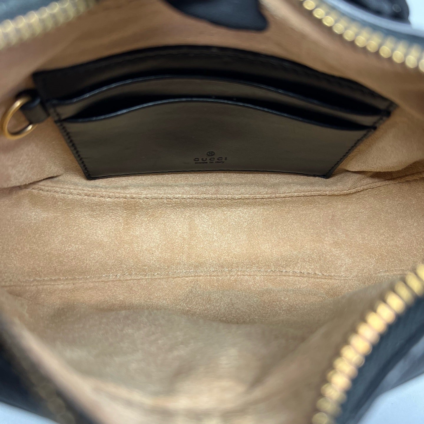 Gucci - Marmont Crescent Shoulder Bag - Leather - Black - (mini)