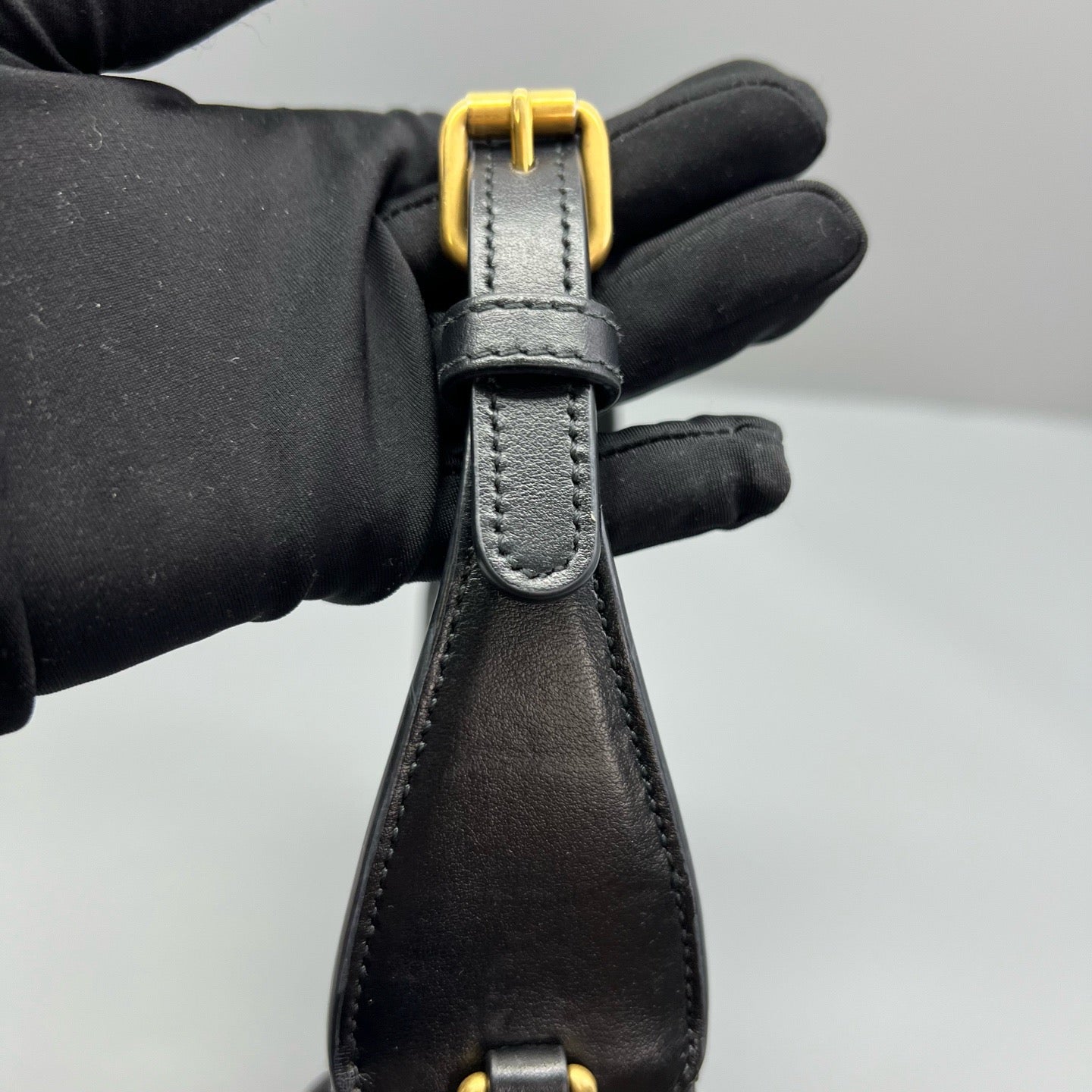 Gucci - Marmont Crescent Shoulder Bag - Leather - Black - (mini)