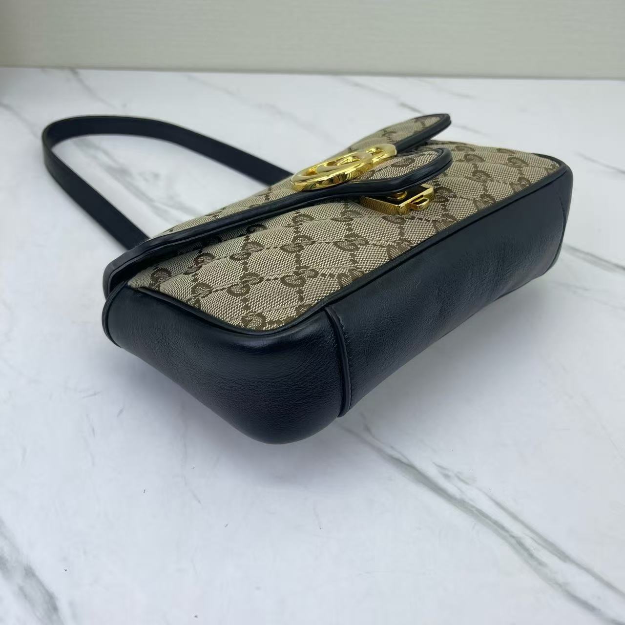 Gucci - Marmont - GG Supreme coated canvas and leather - Beige, Black - (mini)