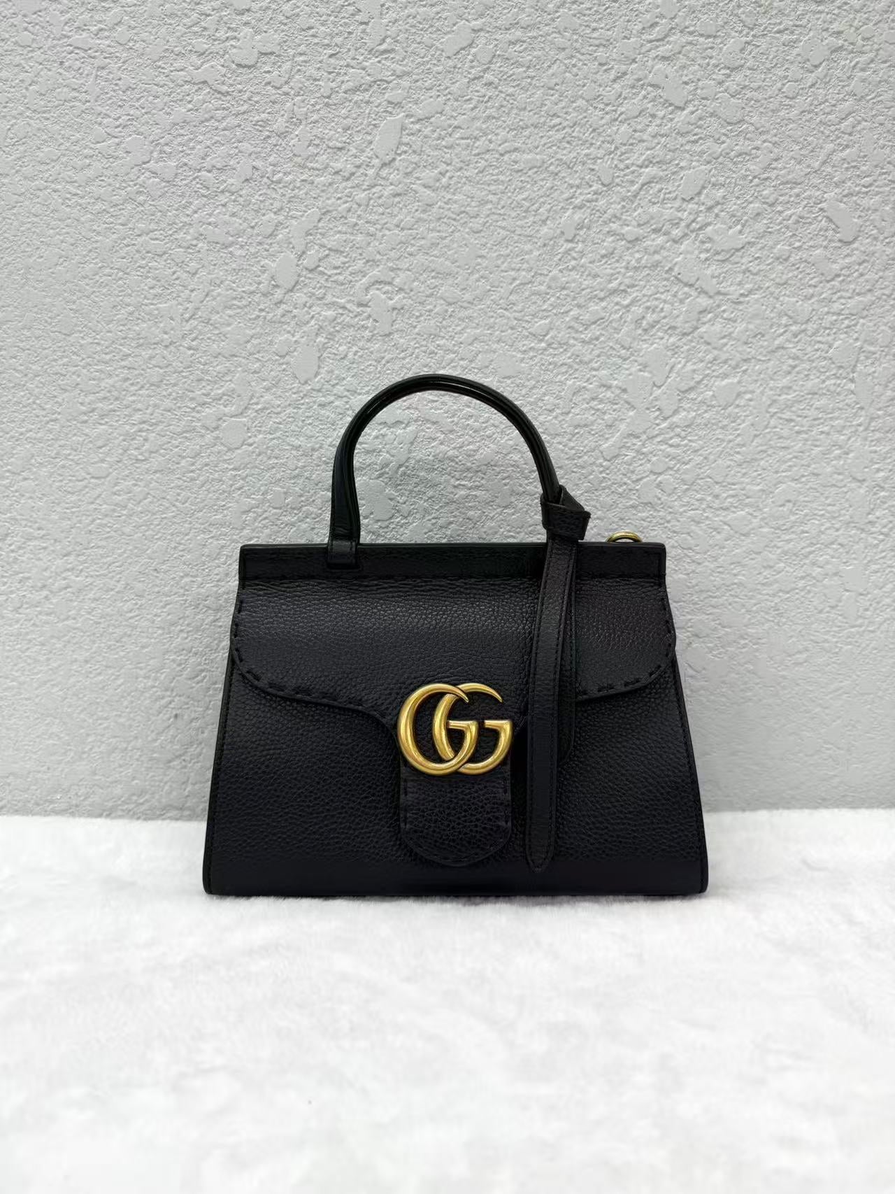 Gucci - Marmont - Grained leather - Black - (Small)