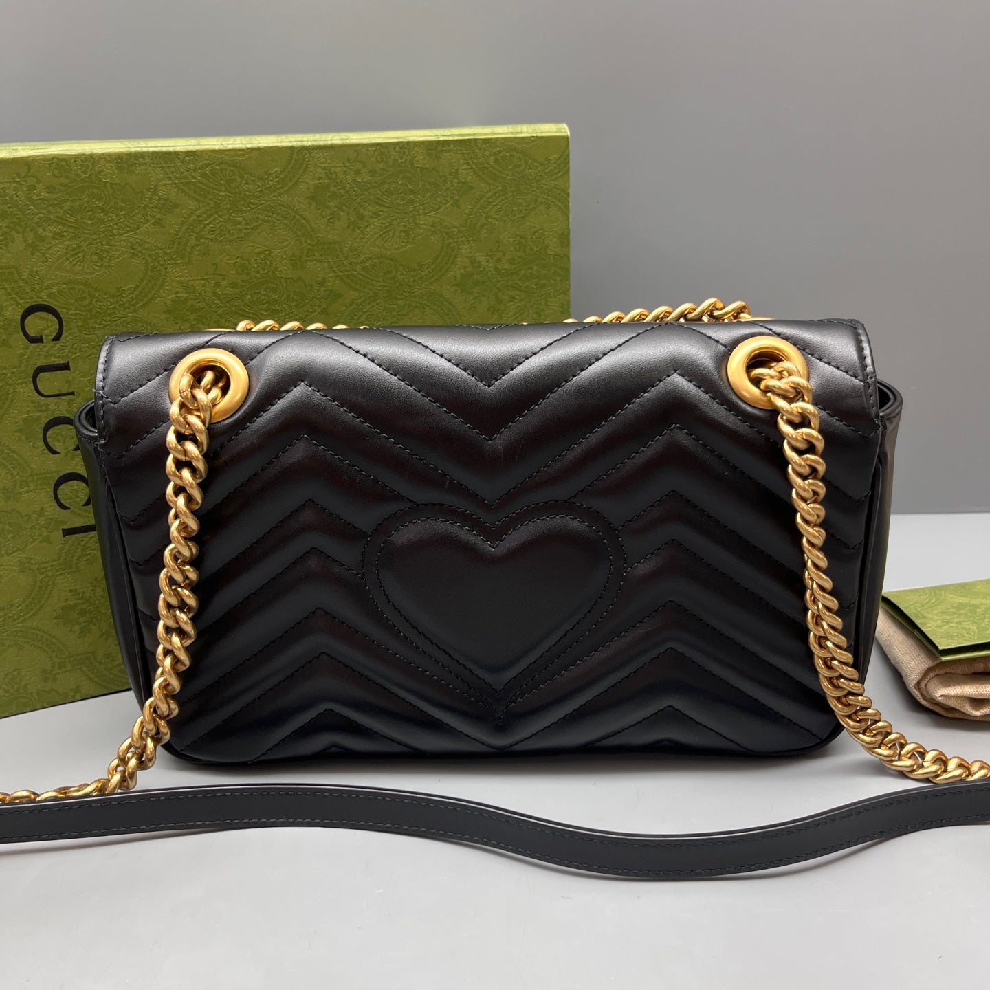 Gucci - Marmont - Leather - Black - (medium)