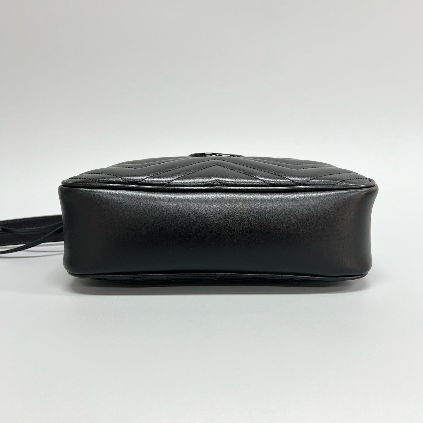 Gucci - Marmont - Leather - Black - (medium)