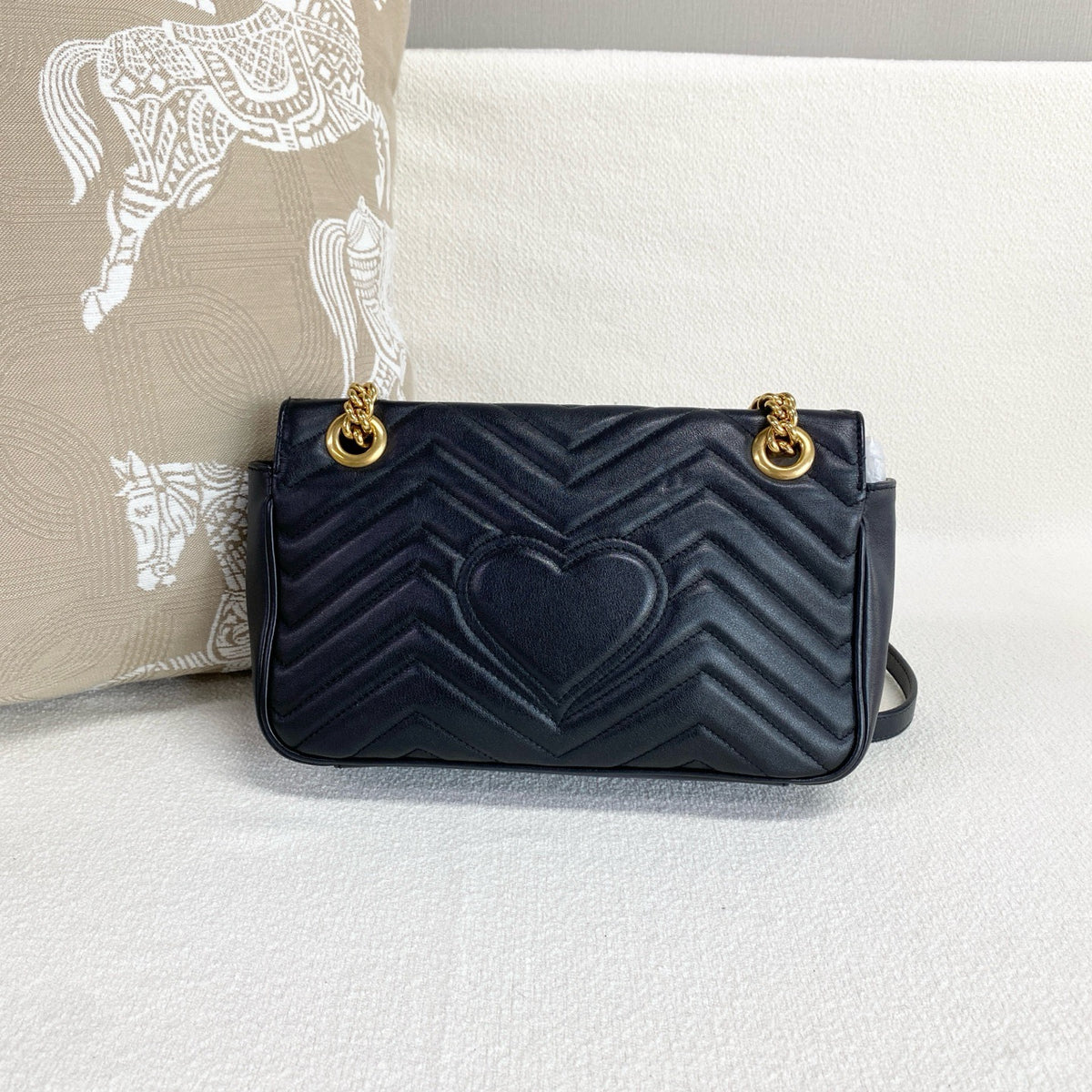 Gucci - Marmont - Leather - Black - (medium)