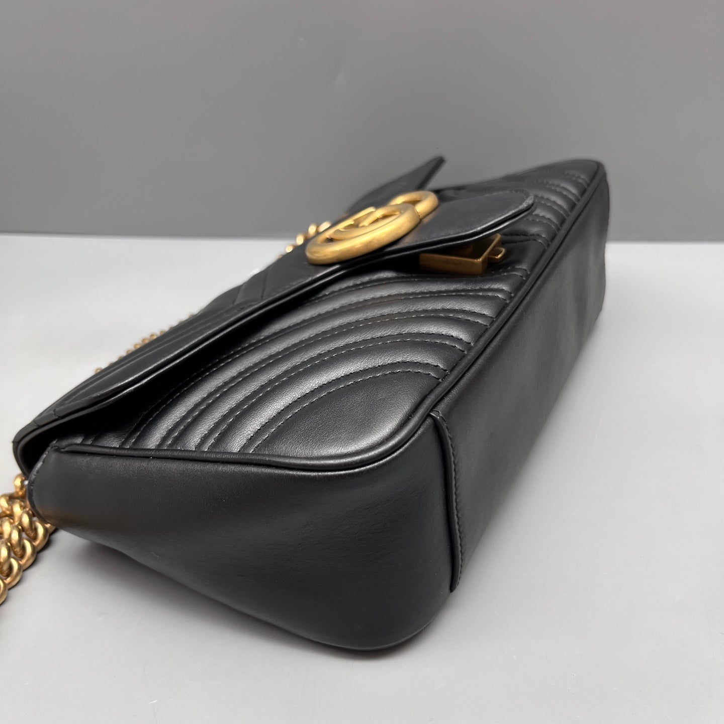 Gucci - Marmont - Leather - Black - (Medium)