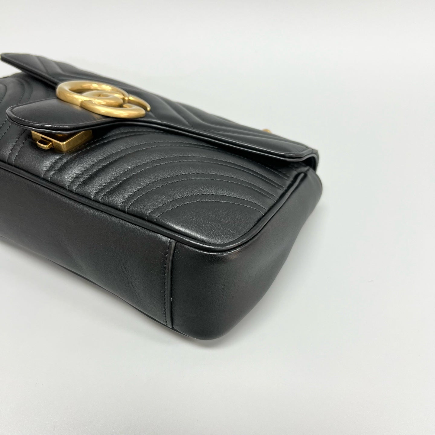 Gucci - Marmont - Leather - Black - (medium)