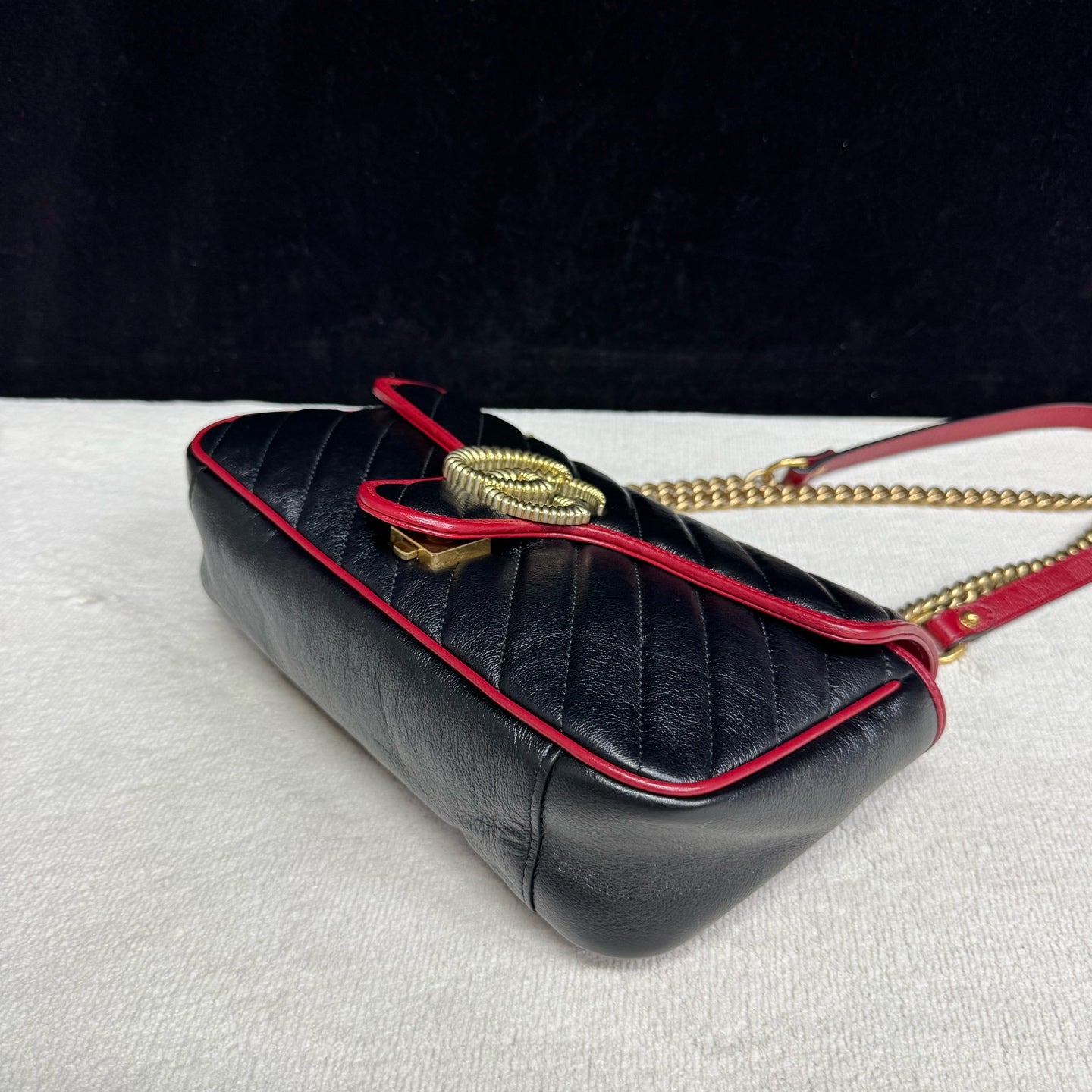 Gucci - Marmont - Leather - Black - (medium)