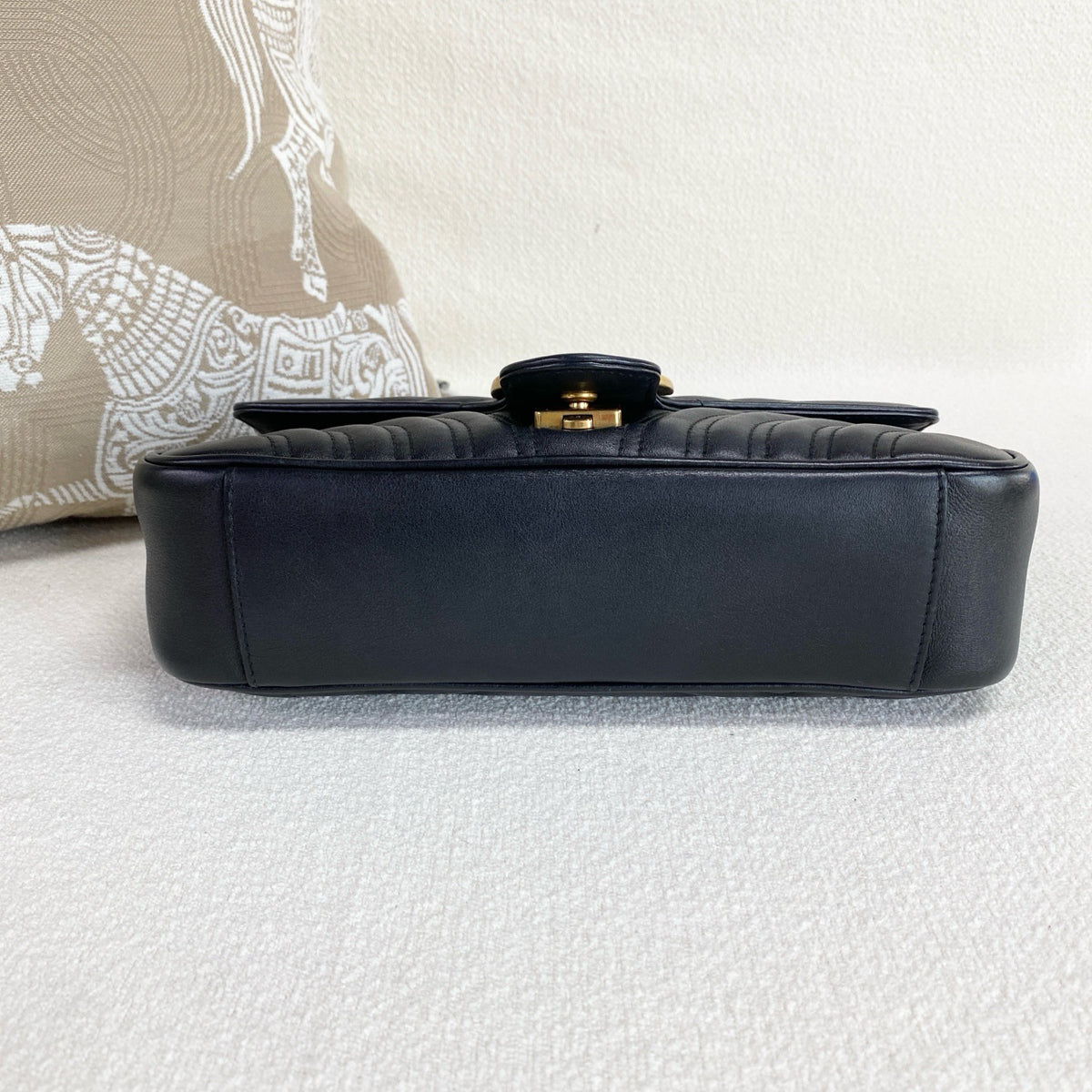 Gucci - Marmont - Leather - Black - (medium)