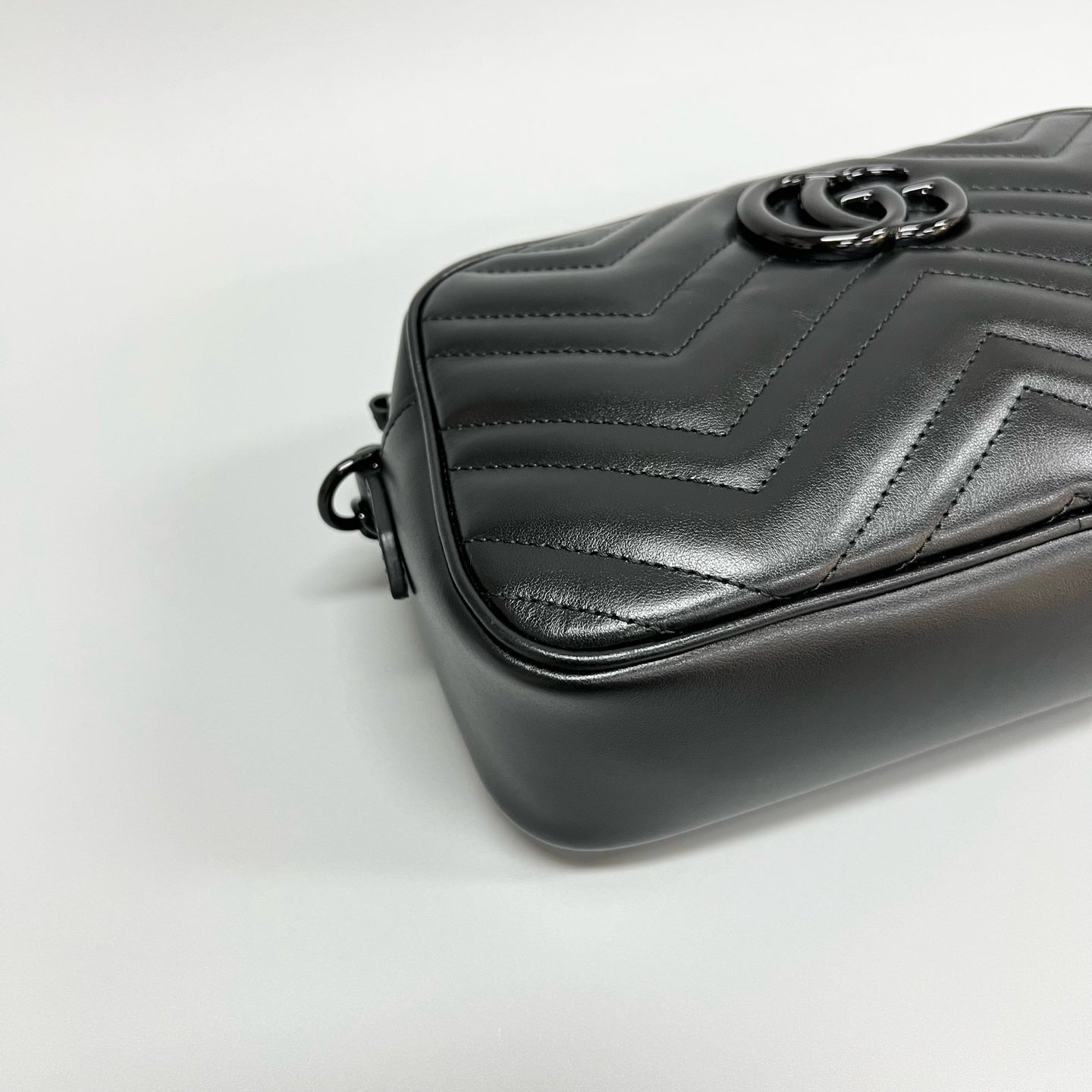 Gucci - Marmont - Leather - Black - (medium)