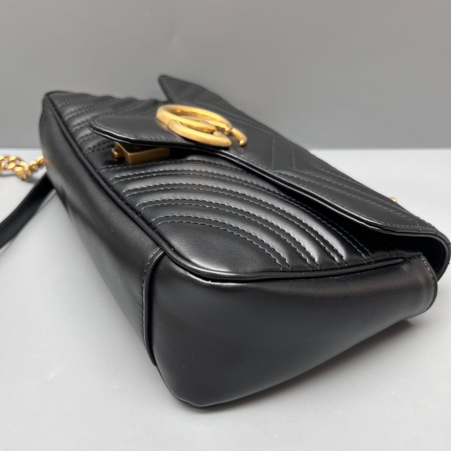Gucci - Marmont - Leather - Black - (medium)