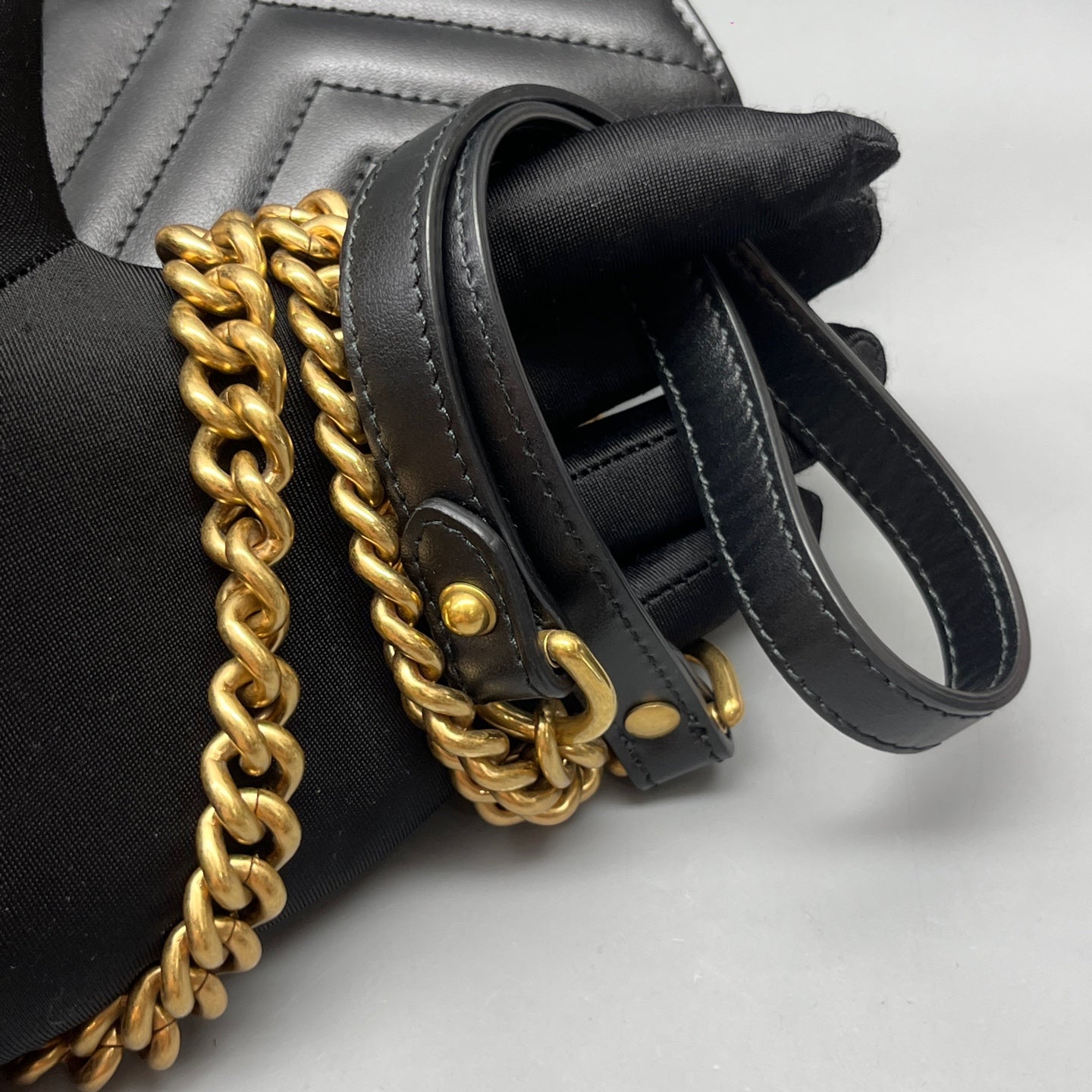 Gucci - Marmont - Leather - Black - (medium)