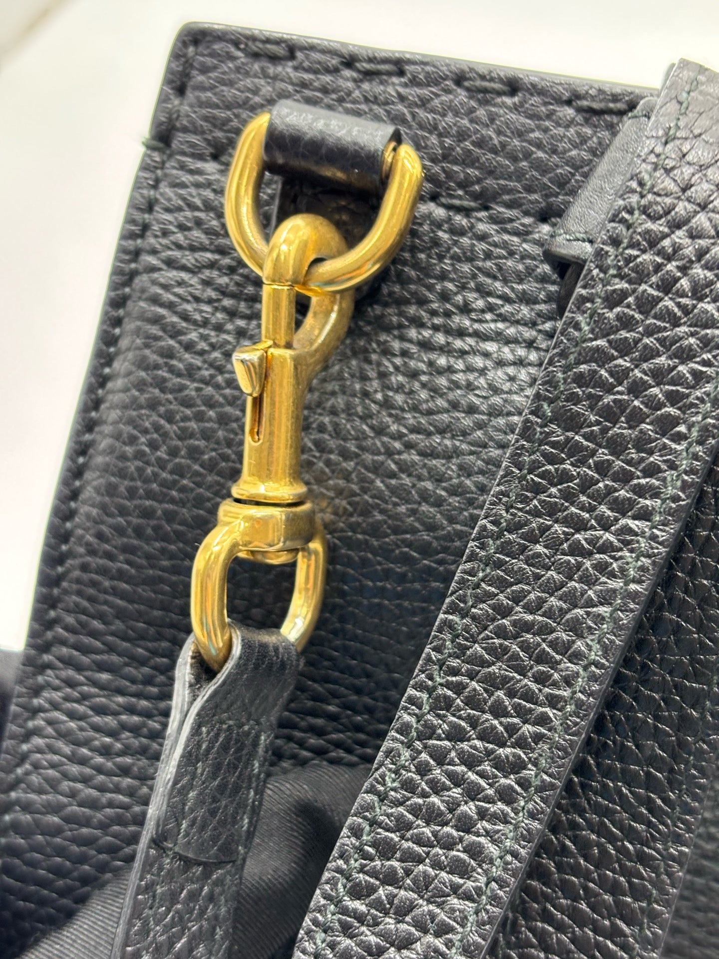 Gucci - Marmont - Leather - Black - (medium)