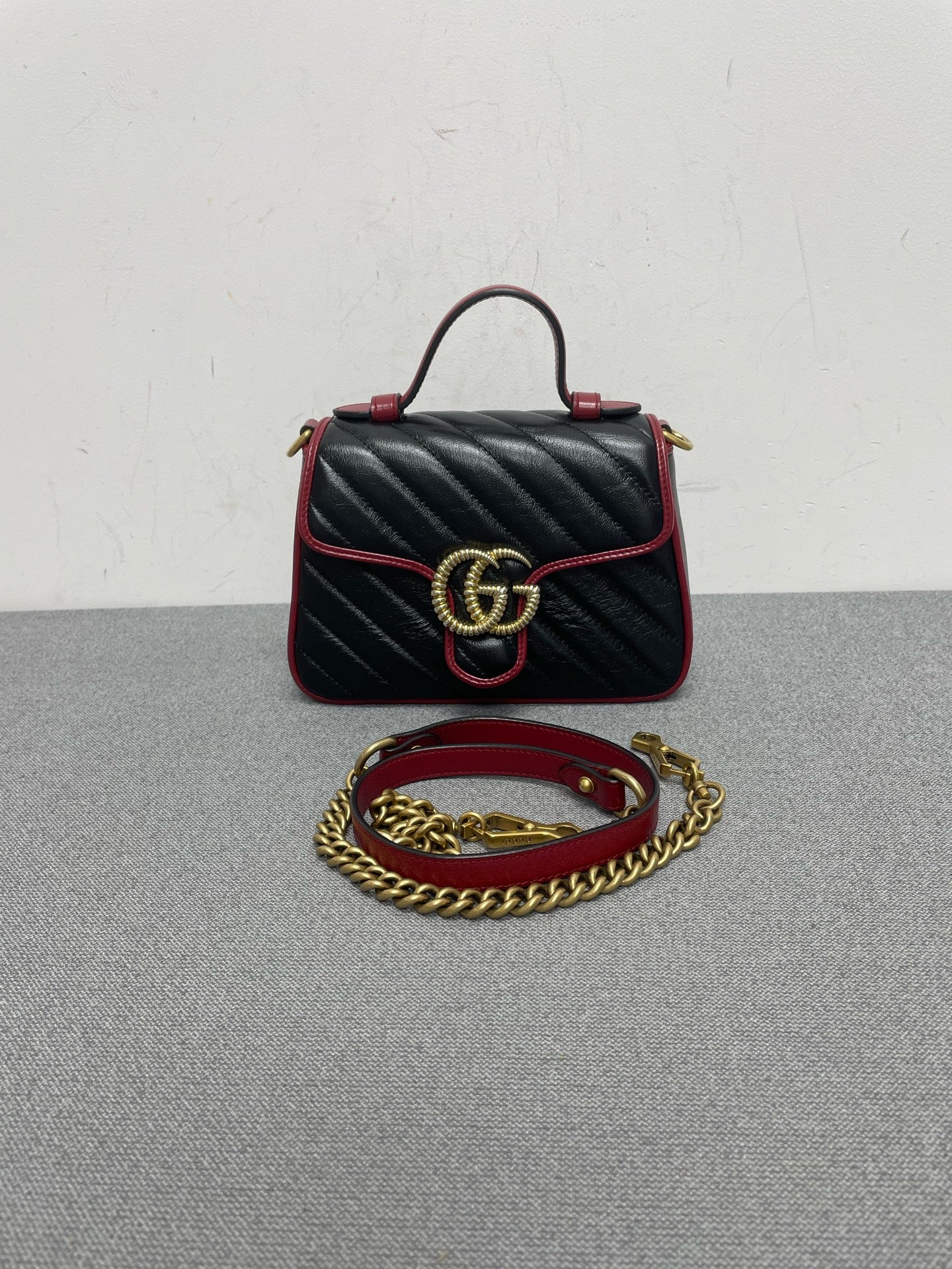 Gucci - Marmont - Leather - Black - (mini)