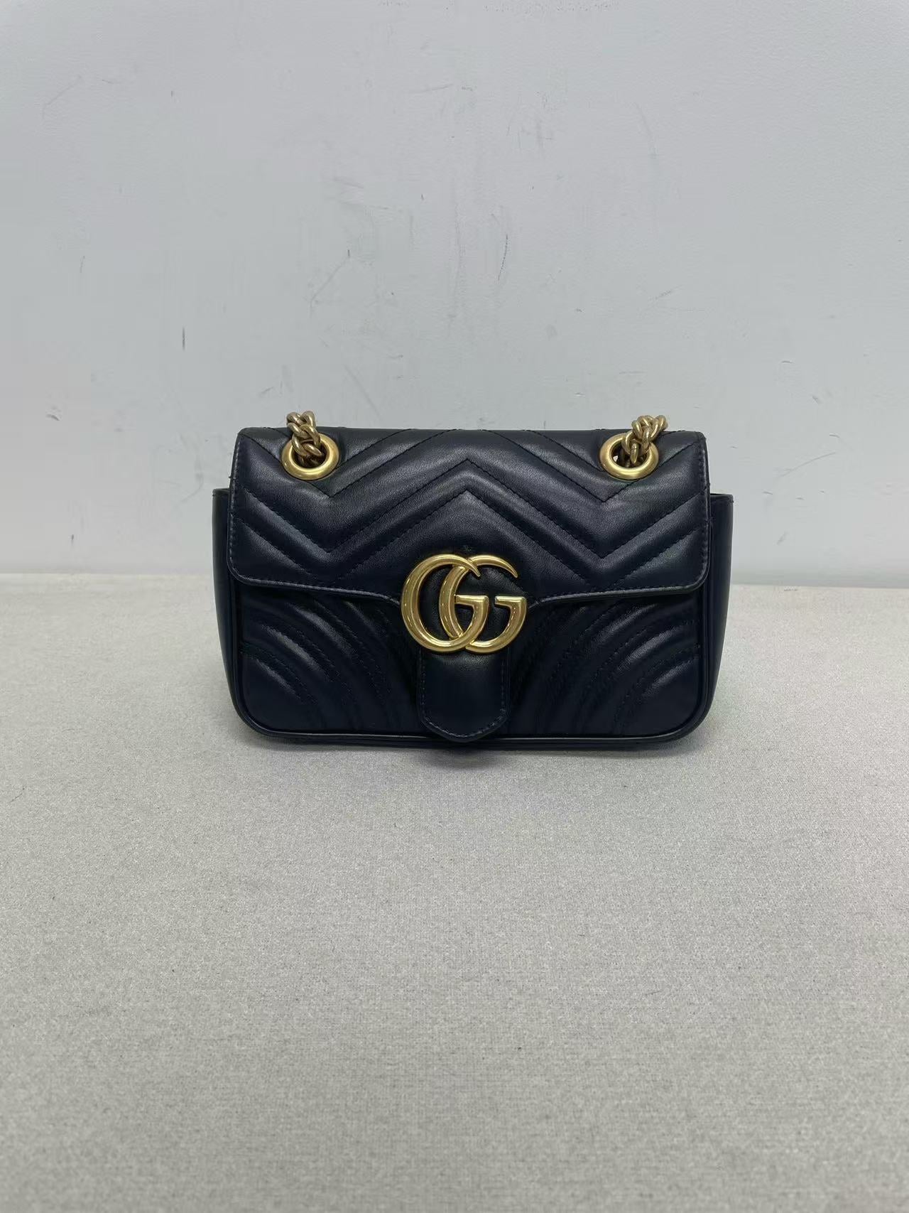 Gucci - Marmont - Leather - Black - (mini)