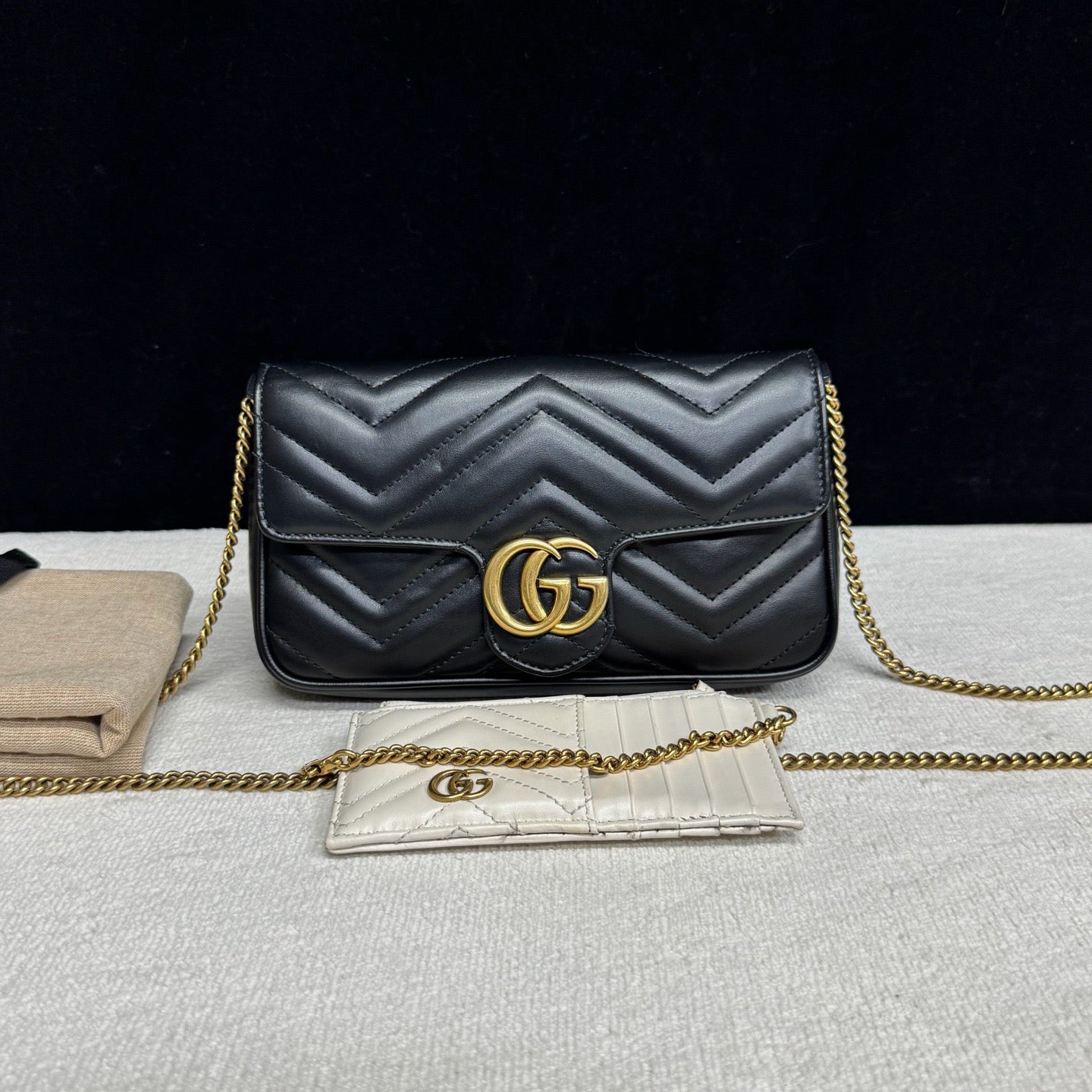 Gucci - Marmont - Leather - Black - (mini)