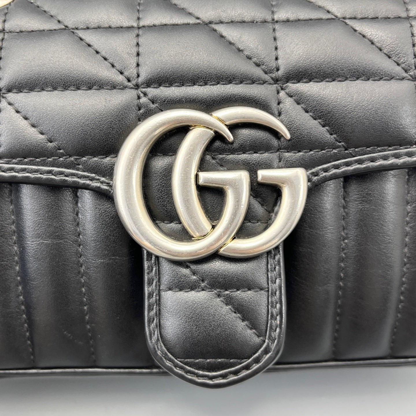 Gucci - Marmont - Leather - Black - (mini)