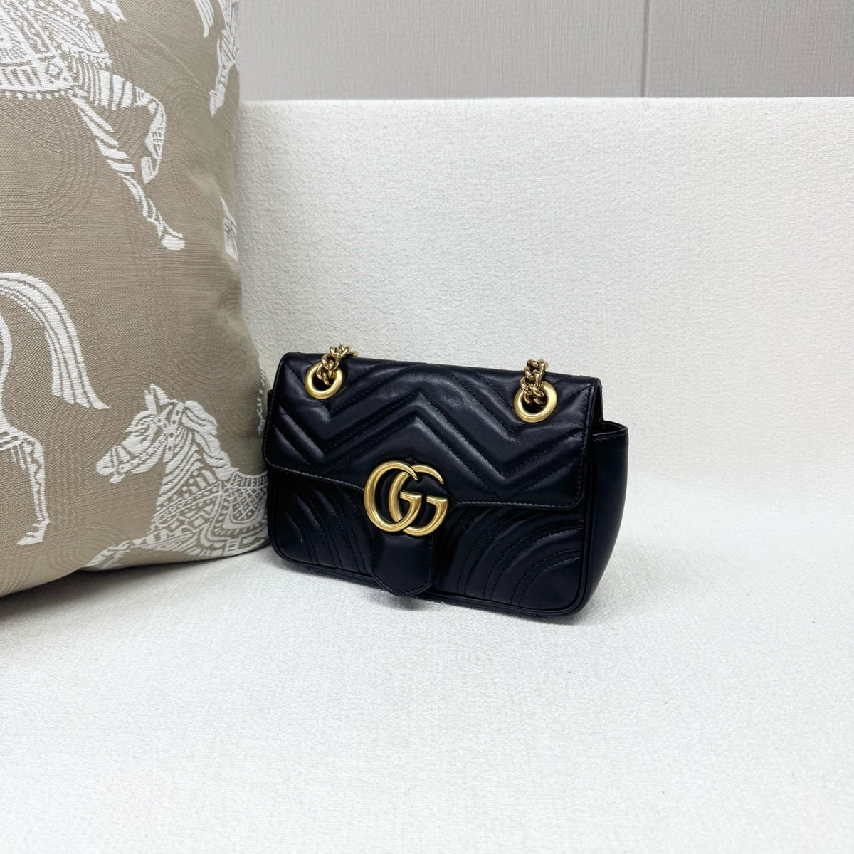 Gucci - Marmont - Leather - Black - (mini)