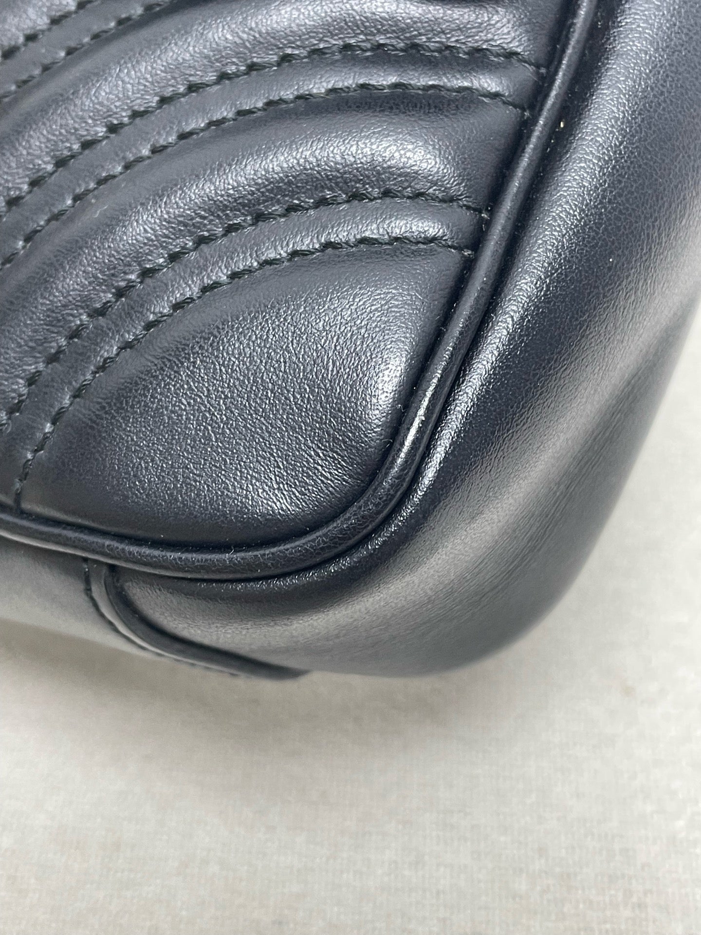 Gucci - Marmont - Leather - Black - (mini)