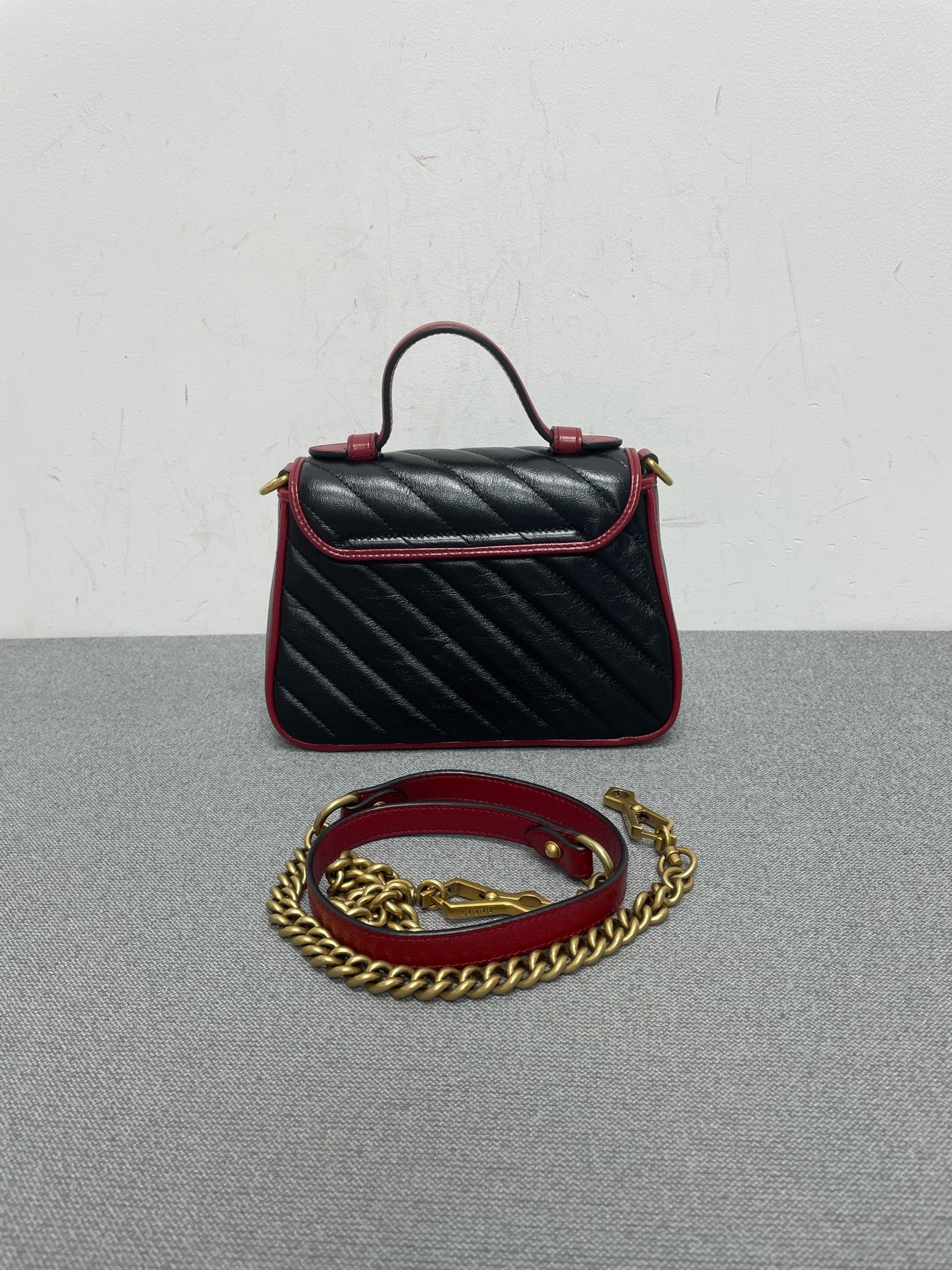 Gucci - Marmont - Leather - Black - (small)