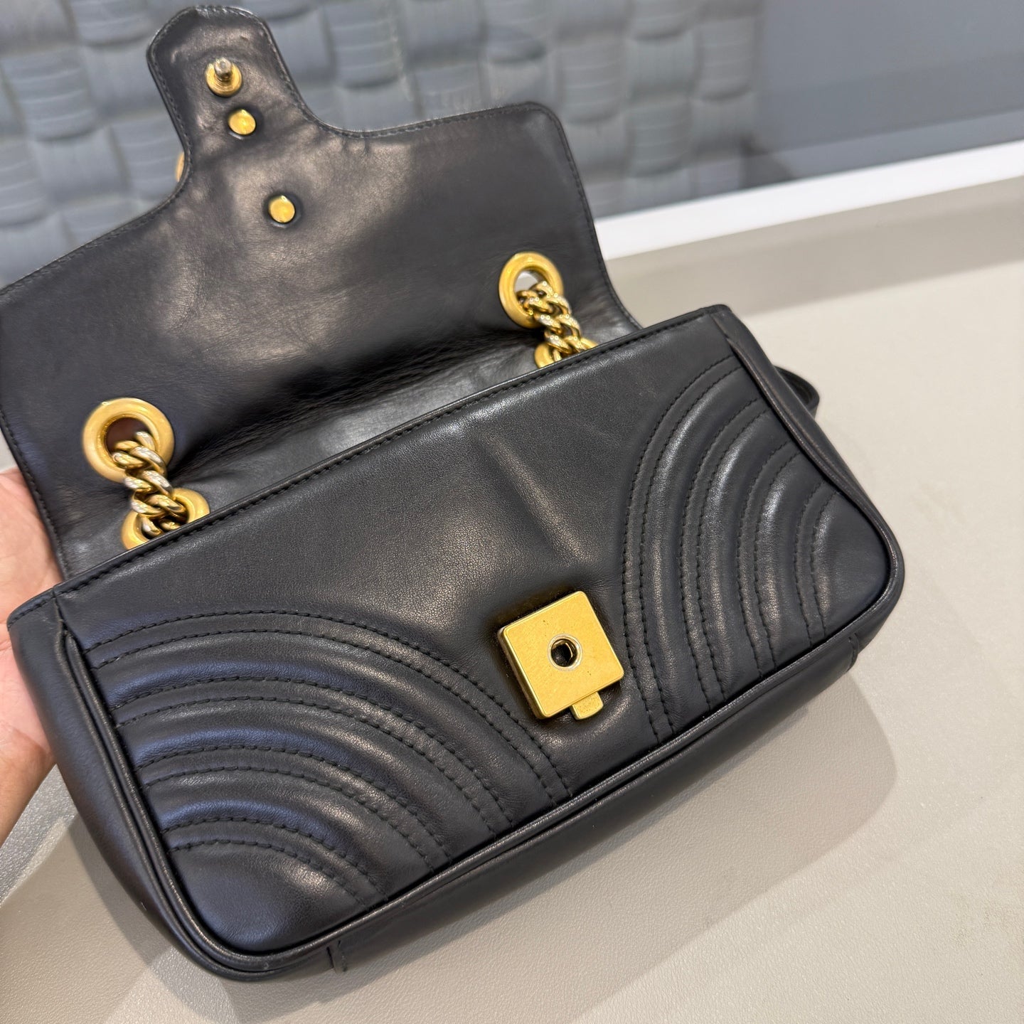Gucci - Marmont - Leather - Black - (small)