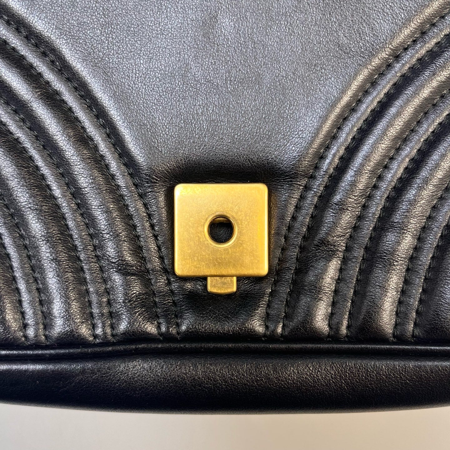 Gucci - Marmont - Leather - Black - (small)