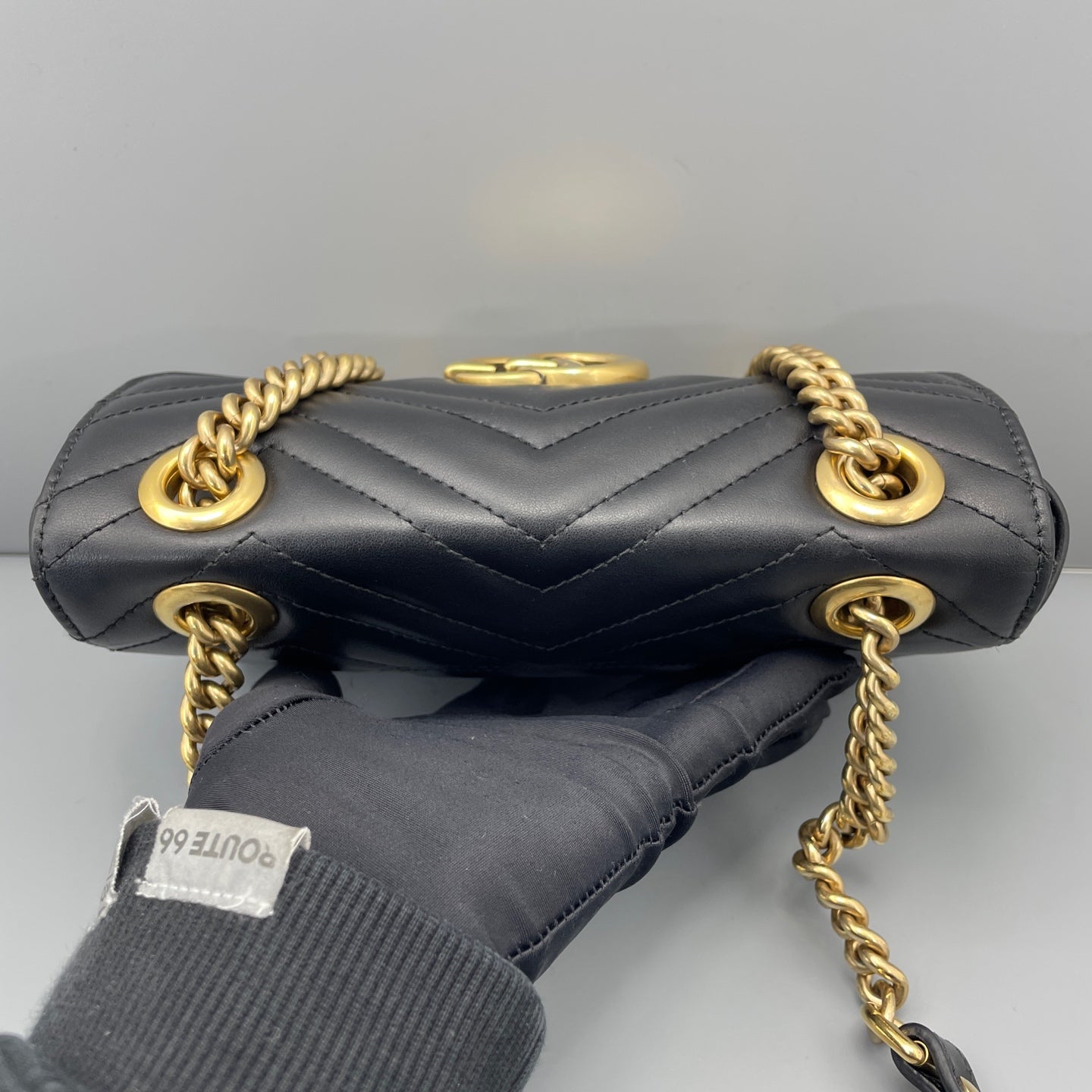 Gucci - Marmont - Leather - Black with gold-tone hardware - (mini)