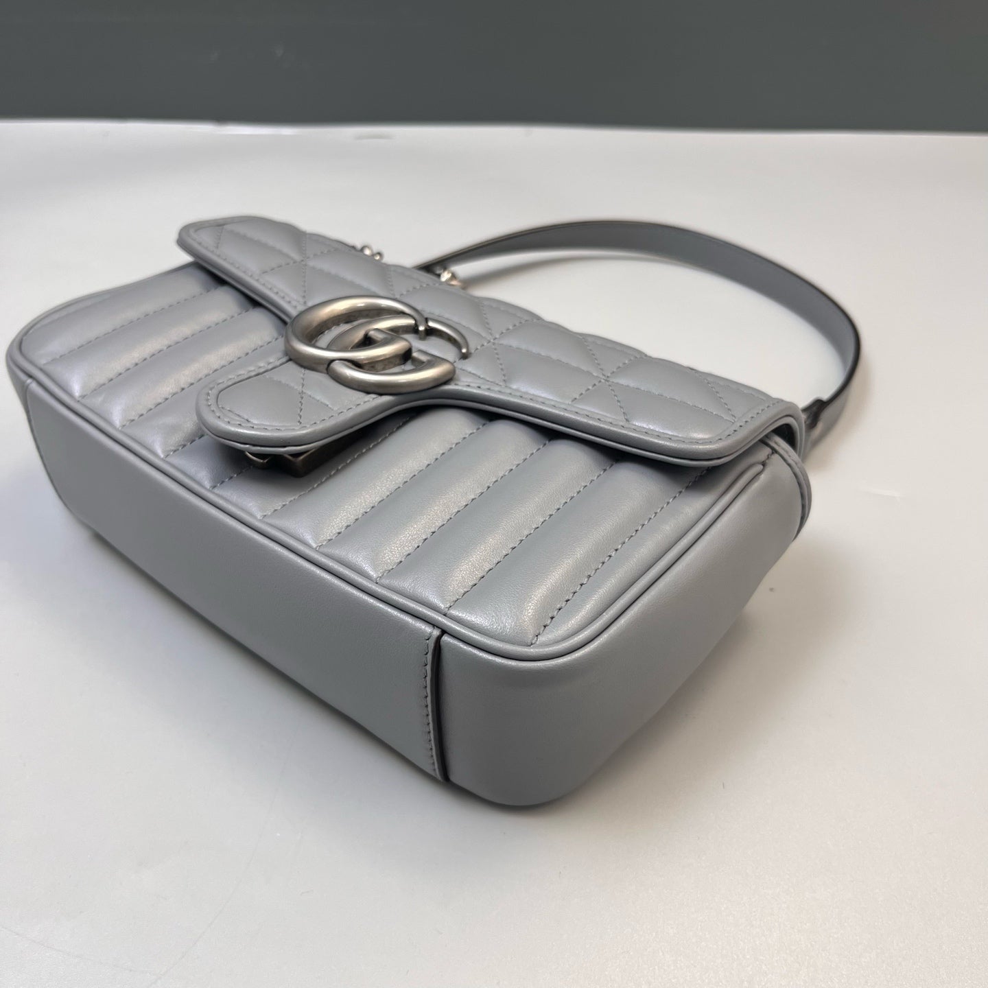 Gucci - Marmont - Leather - Grey - (small)