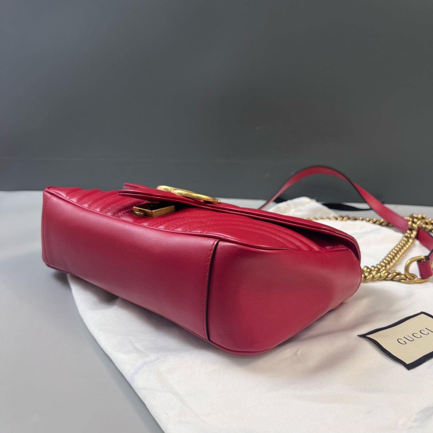 Gucci - Marmont - Leather - Red - (medium)