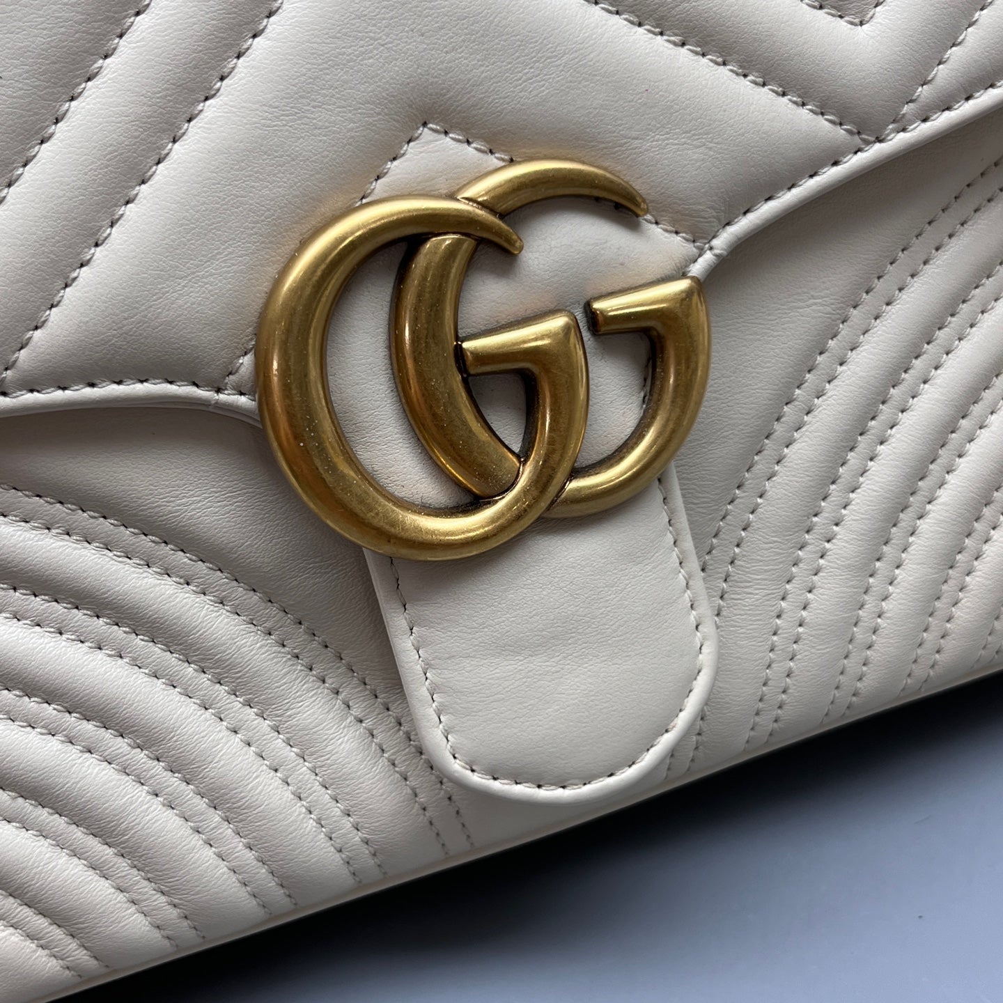 Gucci - Marmont - Leather - White - (Medium)