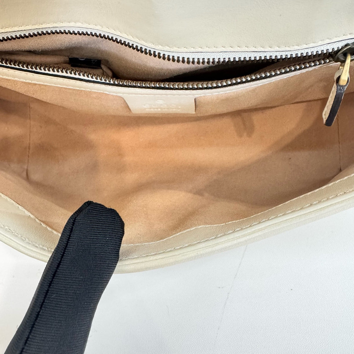 Gucci - Marmont - Leather - White - (medium)