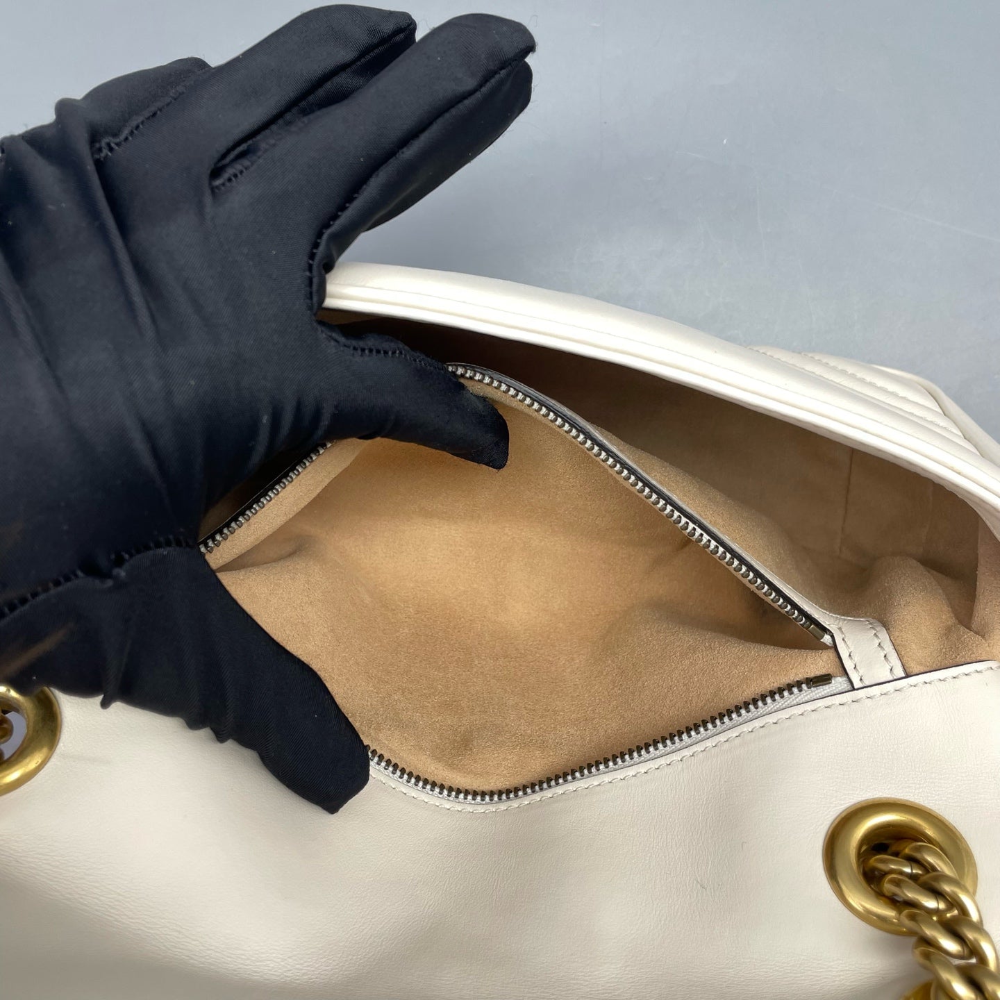 Gucci - Marmont - Leather - White - (Medium)