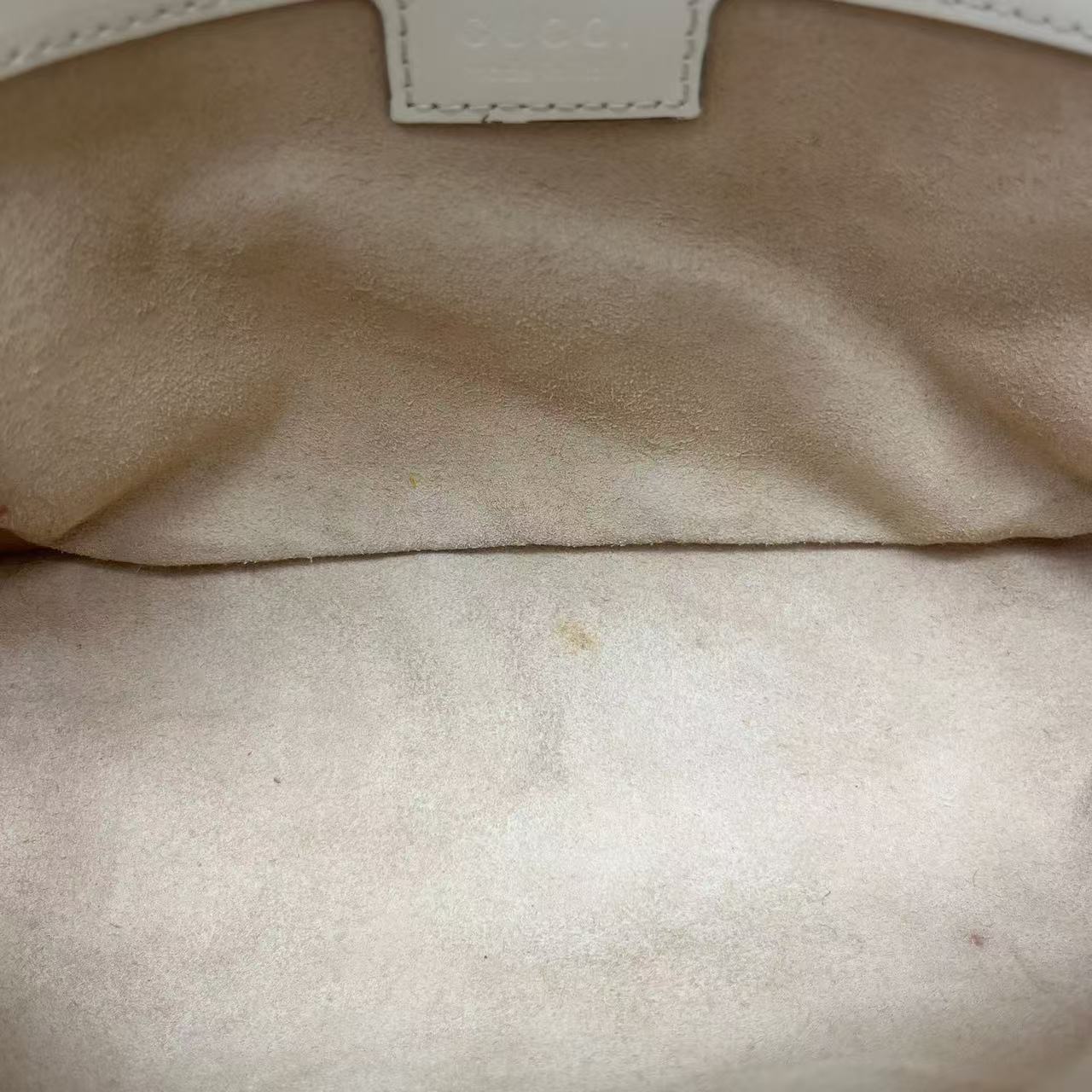 Gucci - Marmont Matelassé Shoulder Bag - Matelassé leather - White - (medium)