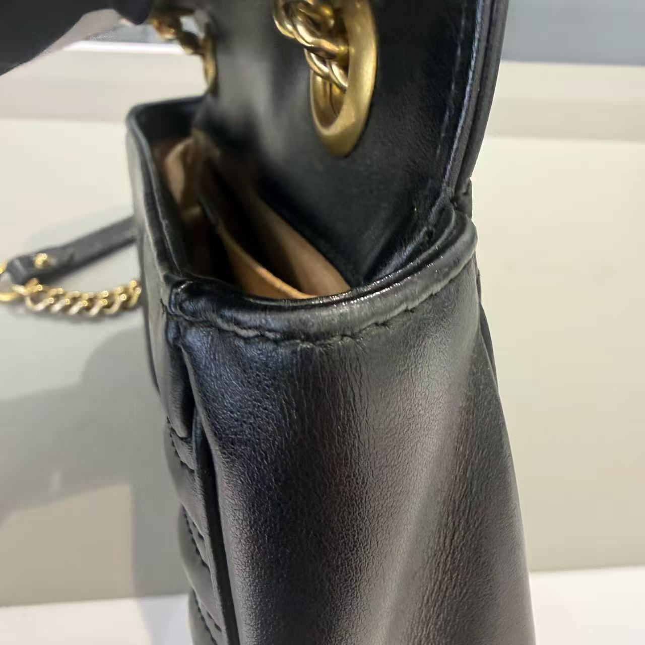 Gucci - Marmont Matelassé Small Shoulder Bag - Calfskin leather - Black - (small)