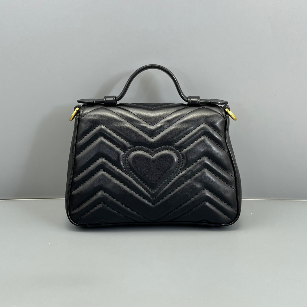 Gucci - Marmont Messenger - Leather - Black - (mini)