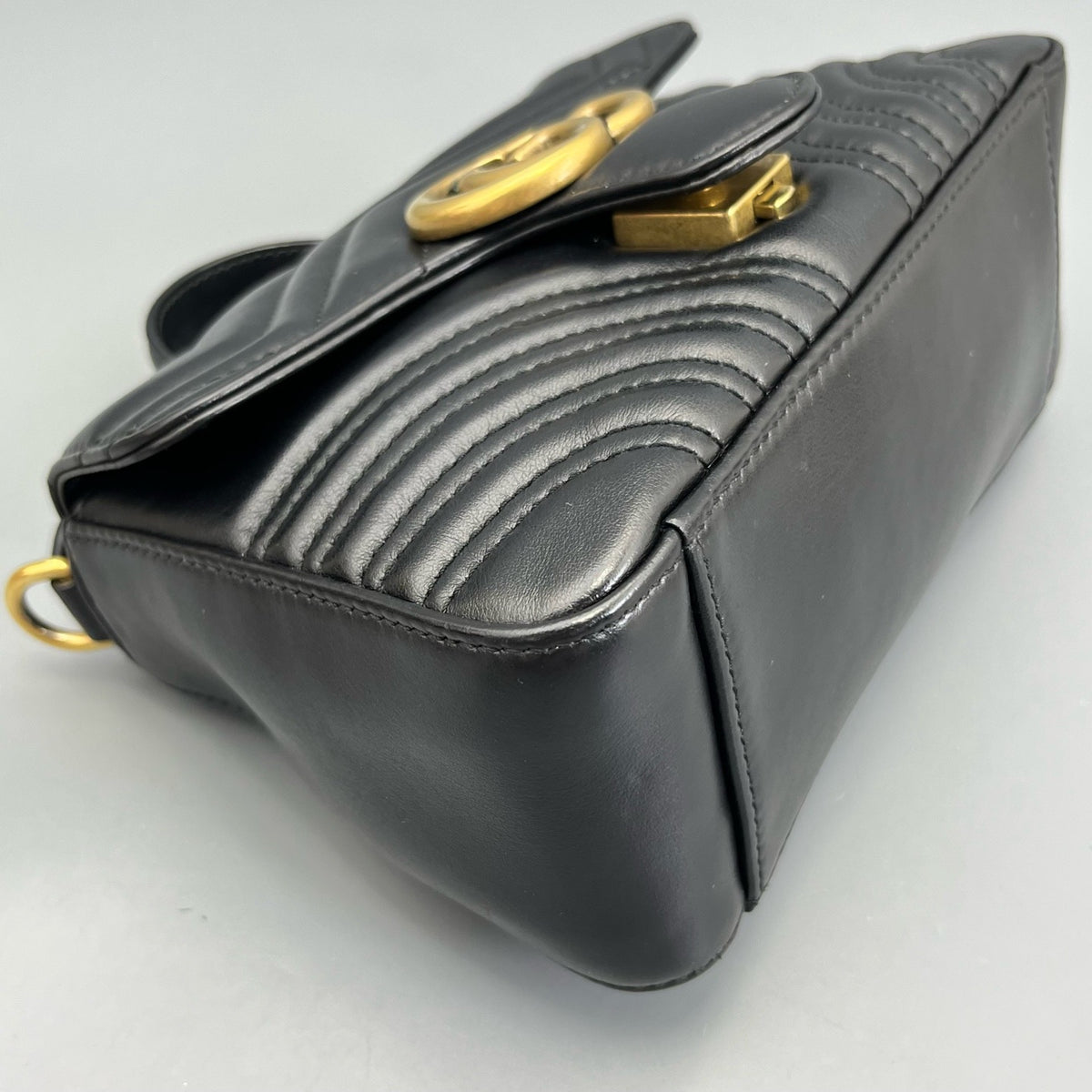 Gucci - Marmont Messenger - Leather - Black - (mini)