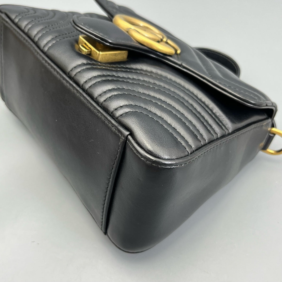 Gucci - Marmont Messenger - Leather - Black - (mini)