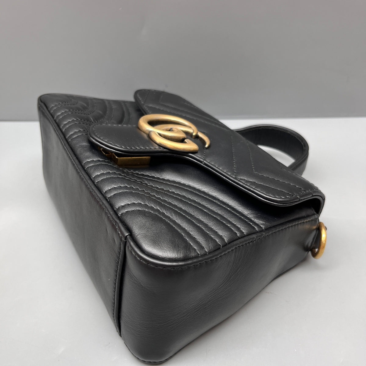 Gucci - Marmont Messenger - Leather - Black - (small)