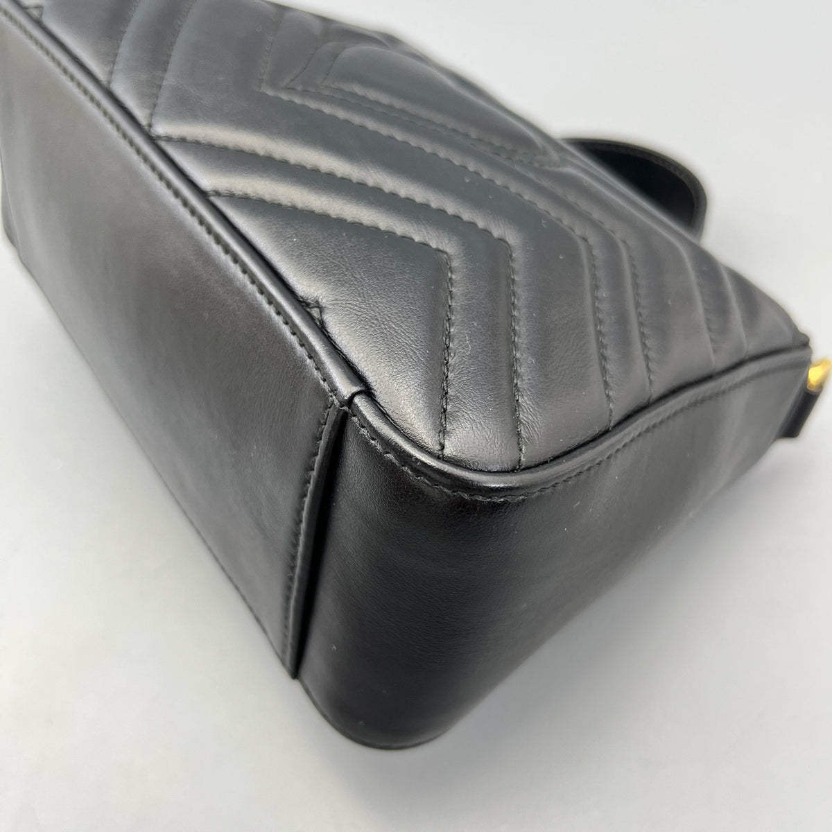 Gucci - Marmont Messenger Mini - Leather - Black - (mini)