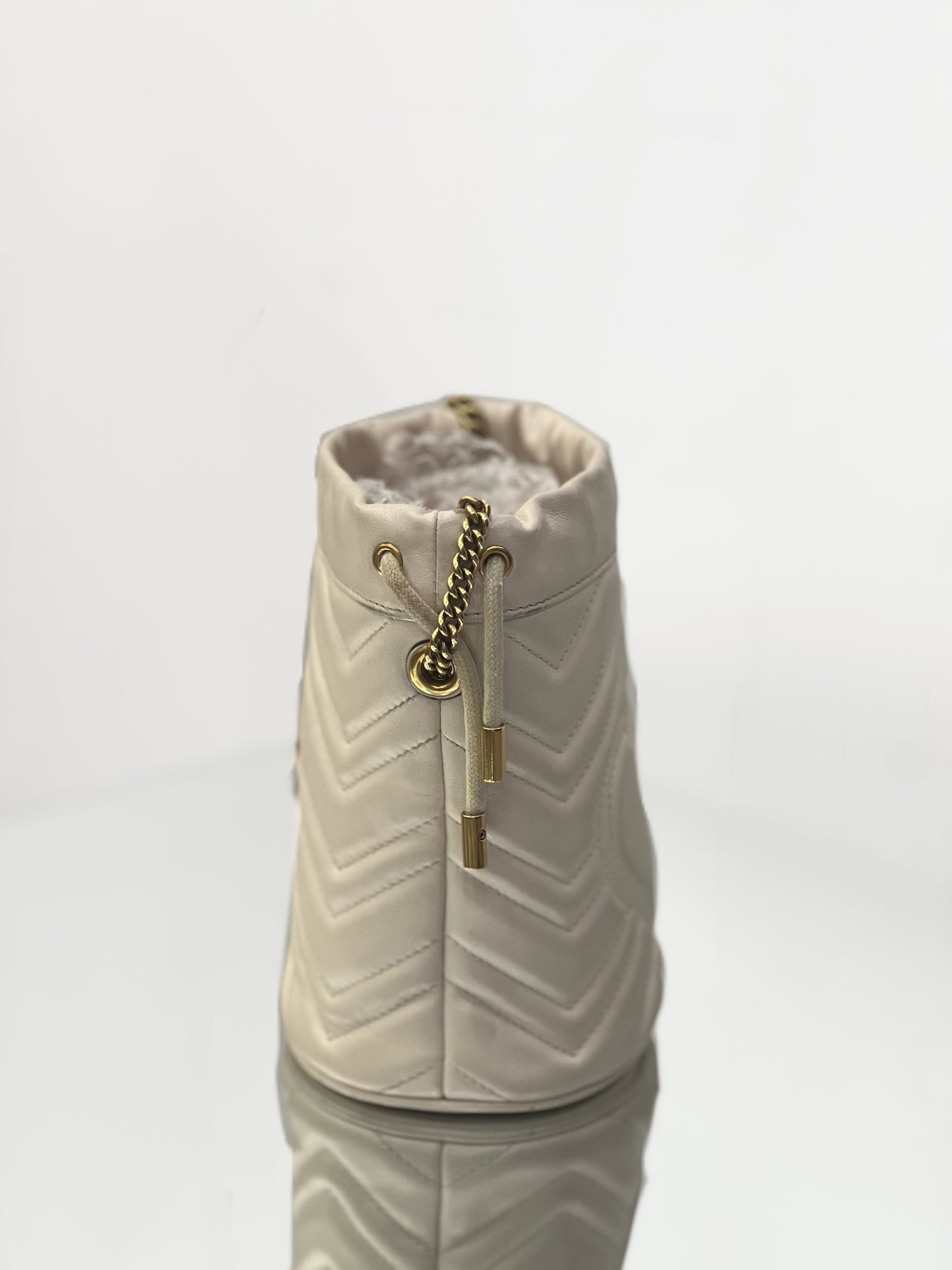 Gucci - Marmont Mini Bucket Bag - Leather - White - (mini)