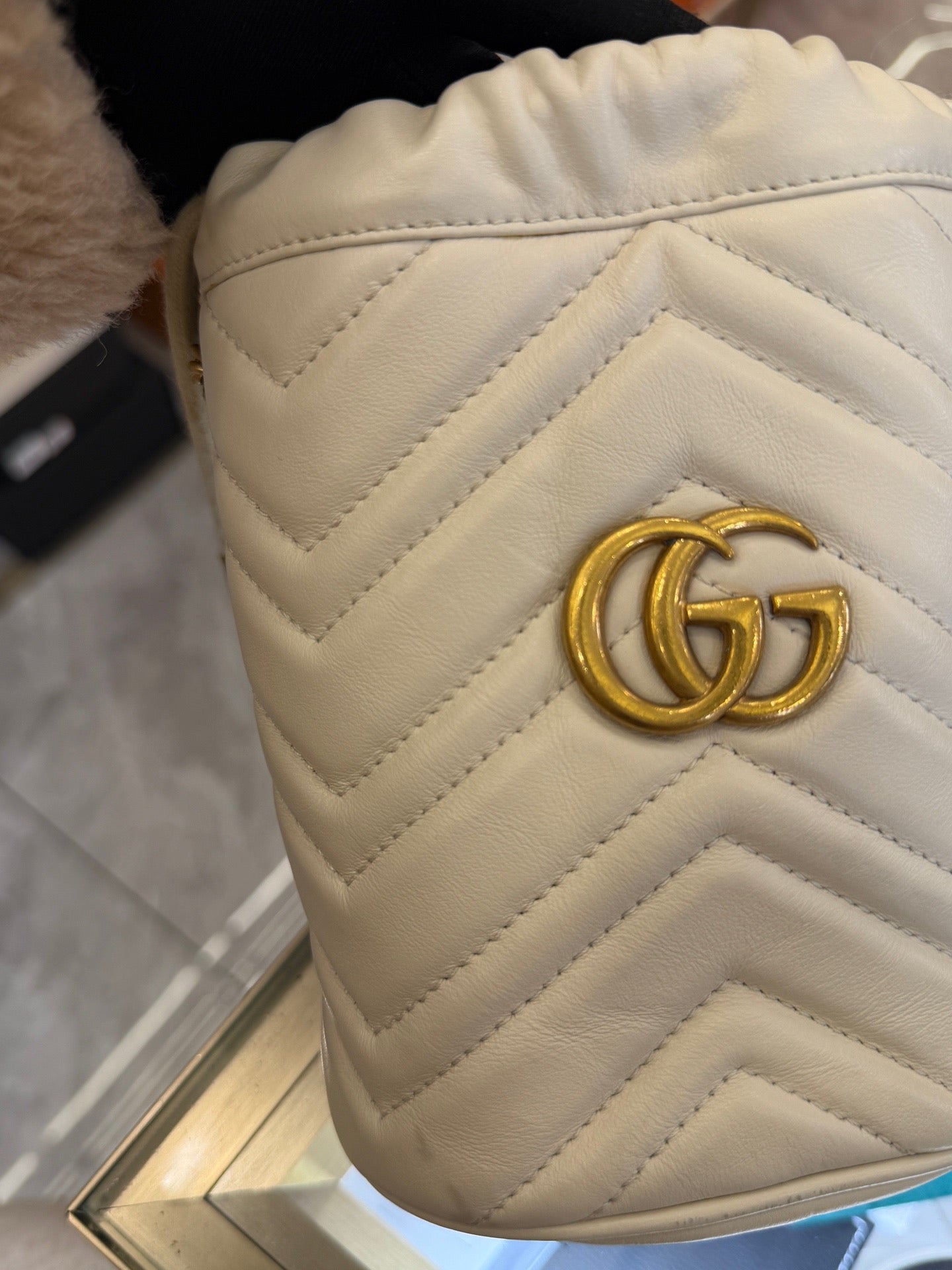 Gucci - Marmont Mini Bucket Bag - Leather - White - (mini)