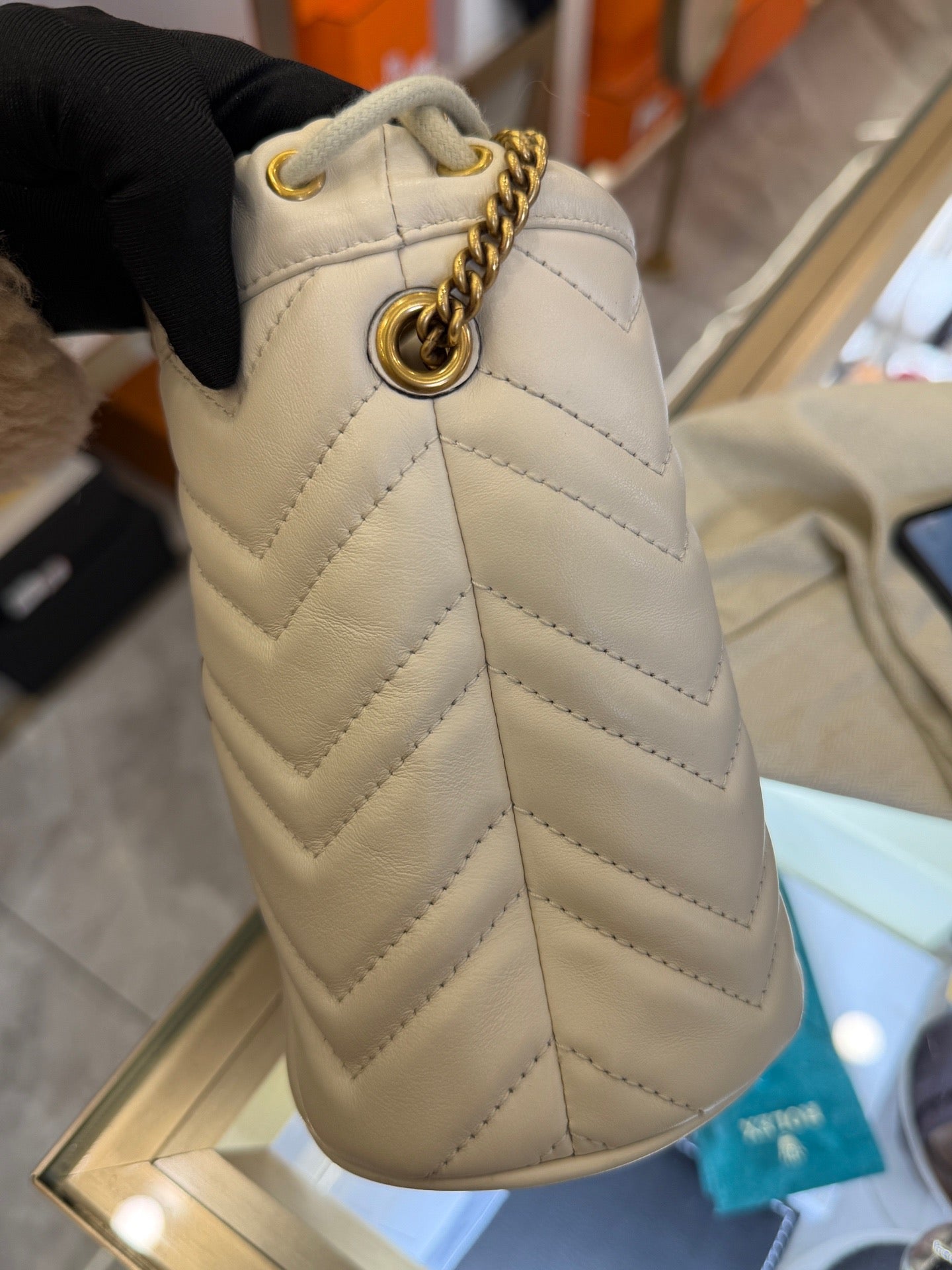 Gucci - Marmont Mini Bucket Bag - Leather - White - (mini)