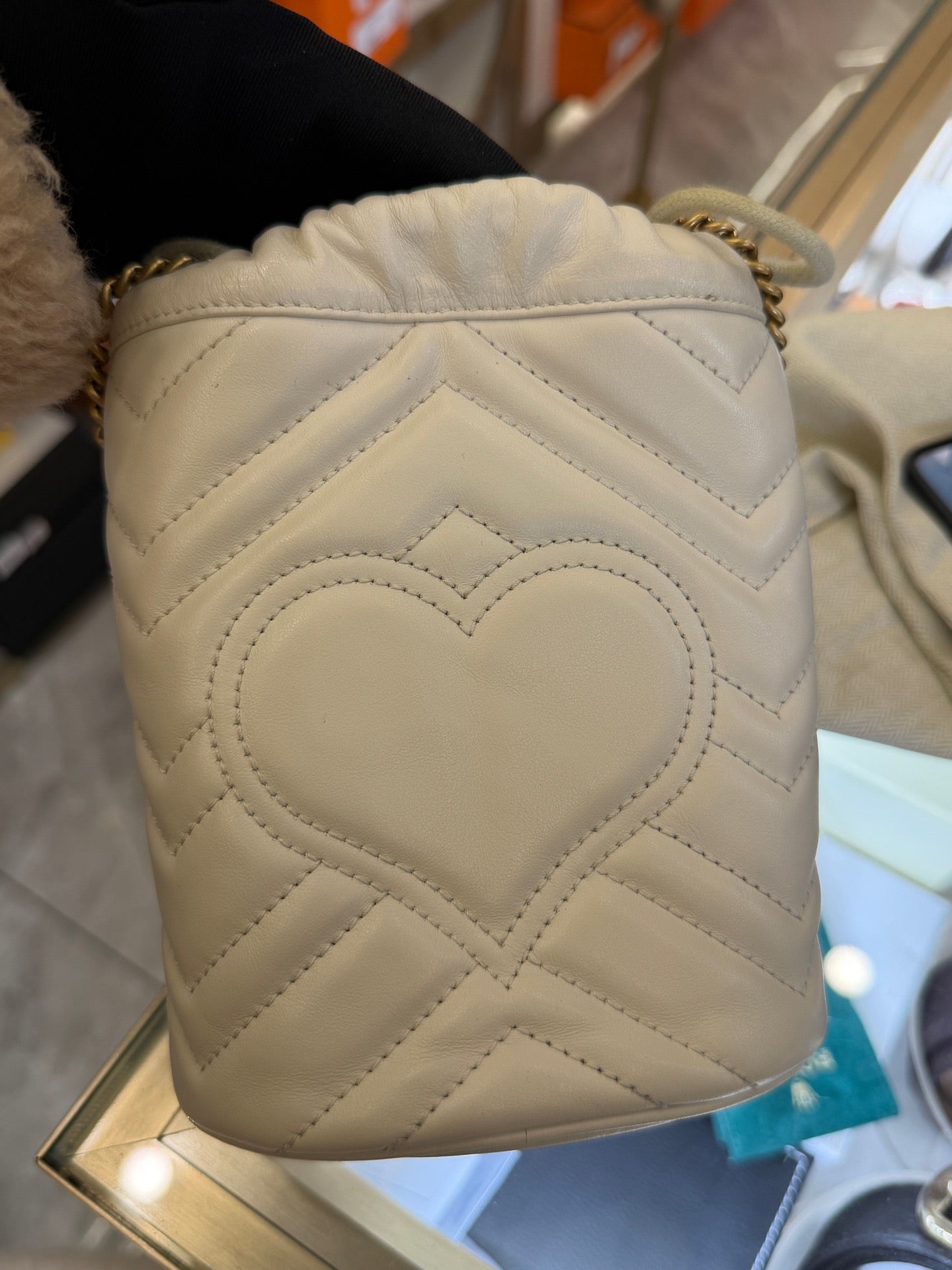 Gucci - Marmont Mini Bucket Bag - Leather - White - (mini)