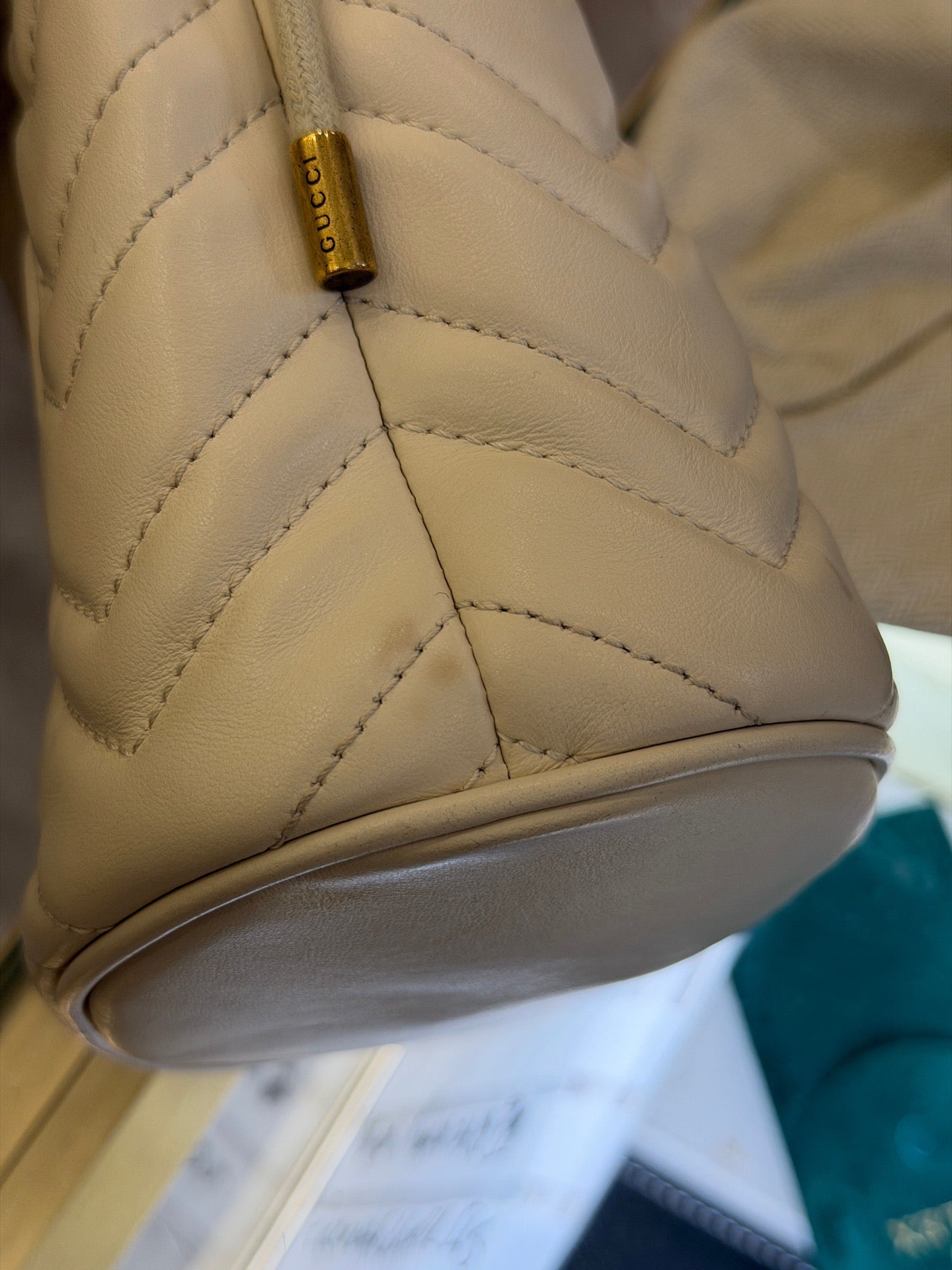 Gucci - Marmont Mini Bucket Bag - Leather - White - (mini)