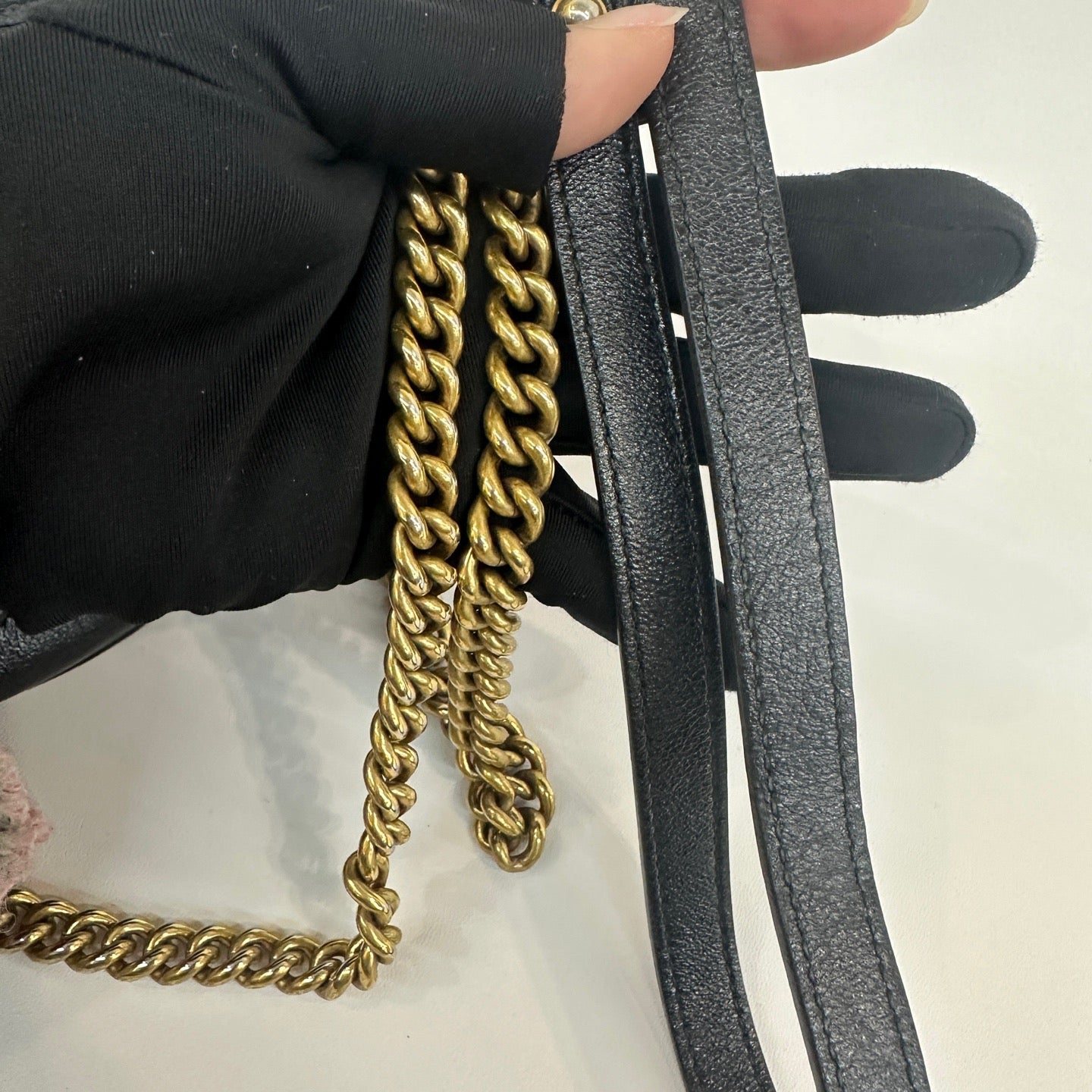 Gucci - Marmont Mini Round Shoulder Bag - Leather - Black - (mini)