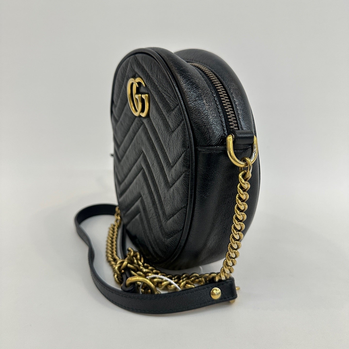 Gucci - Marmont Mini Round Shoulder Bag - Leather - Black - (mini)
