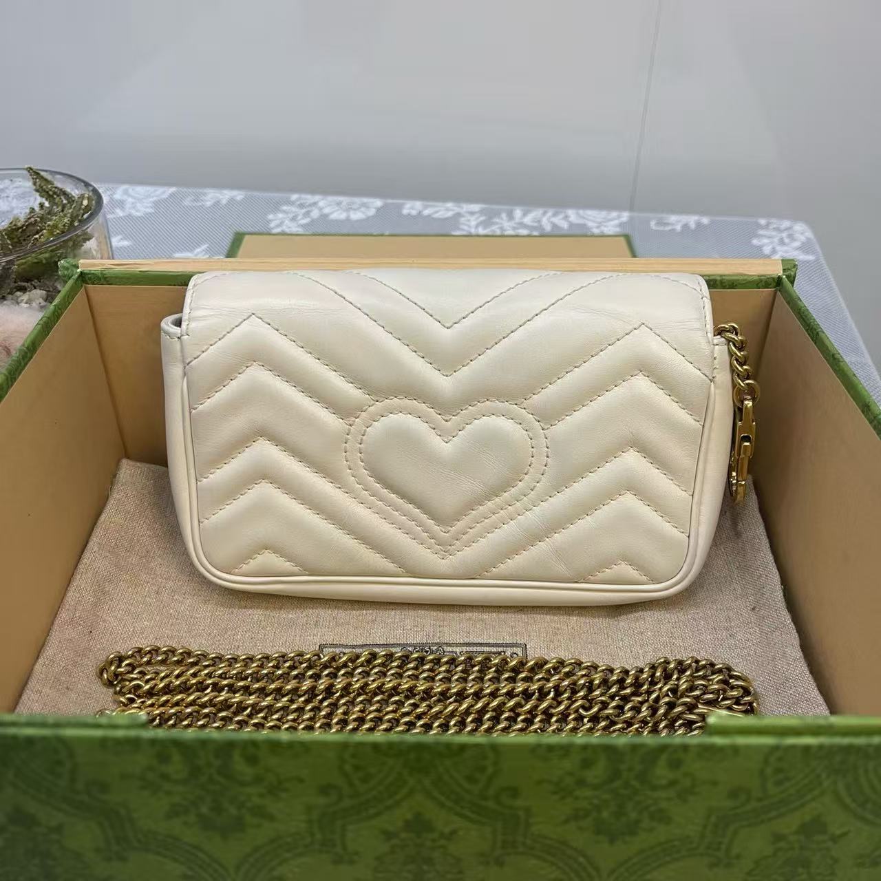 Gucci - Marmont Mini Shoulder Bag - Matelassé leather - White - (mini)
