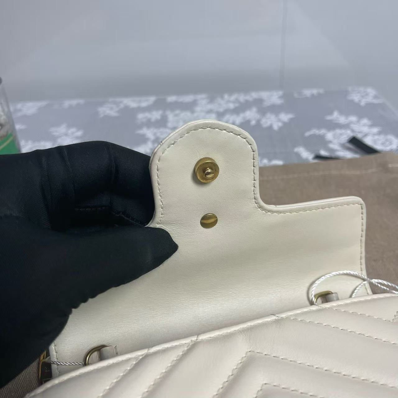 Gucci - Marmont Mini Shoulder Bag - Matelassé leather - White - (mini)