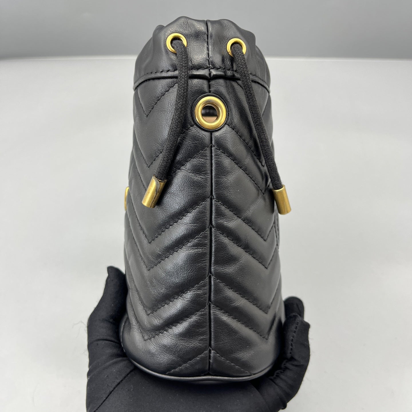 Gucci - Marmont Small Bucket Bag - Leather - Black - (mini)