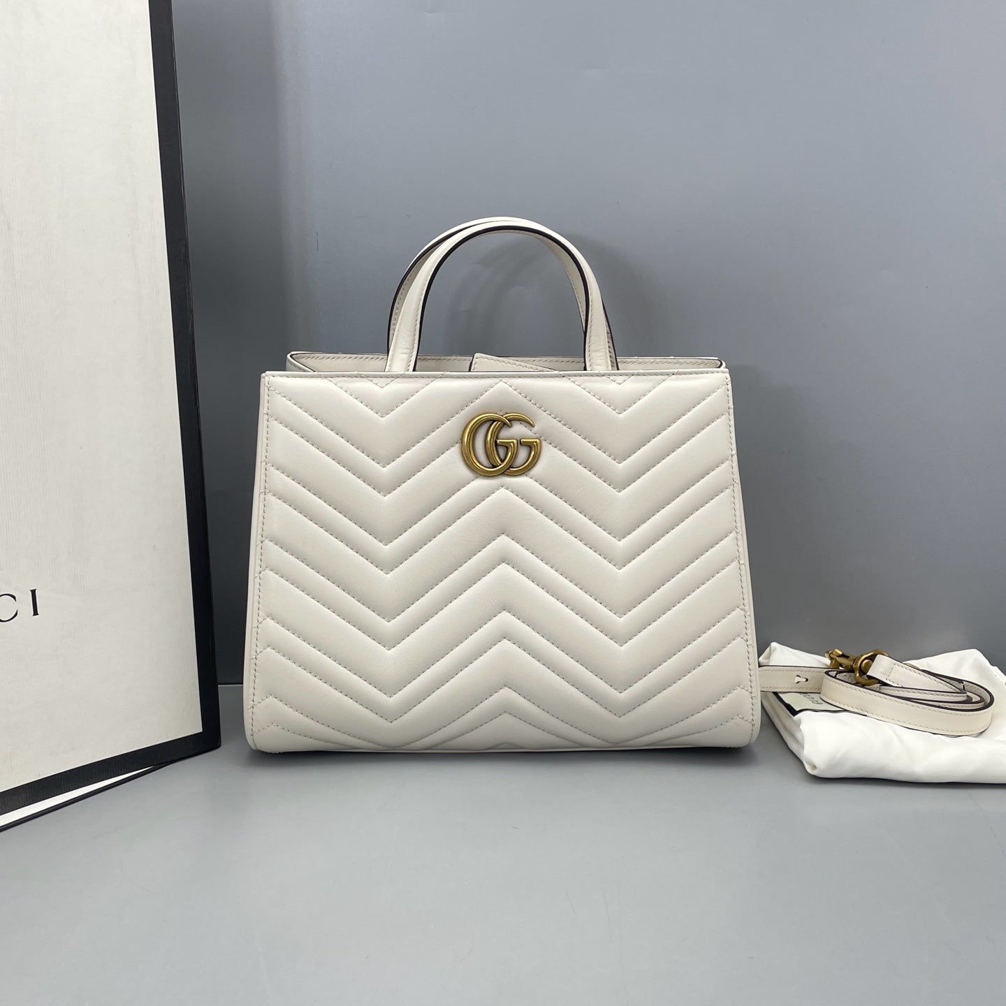 Gucci - Marmont Top Handle Bag - Leather - White - (medium)